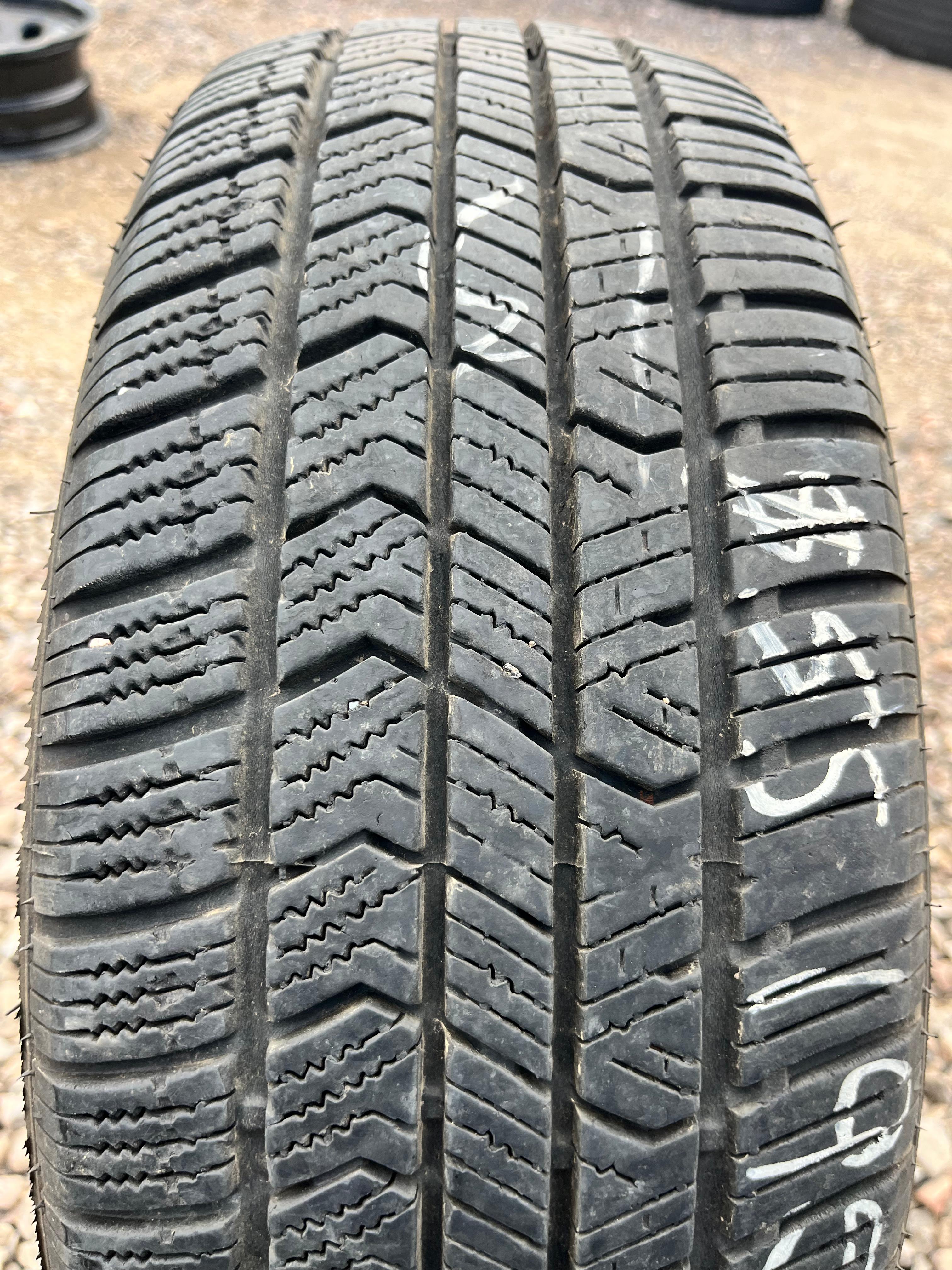 195/65R15 Single (1 Used Tire) Milestar WeatherGuard