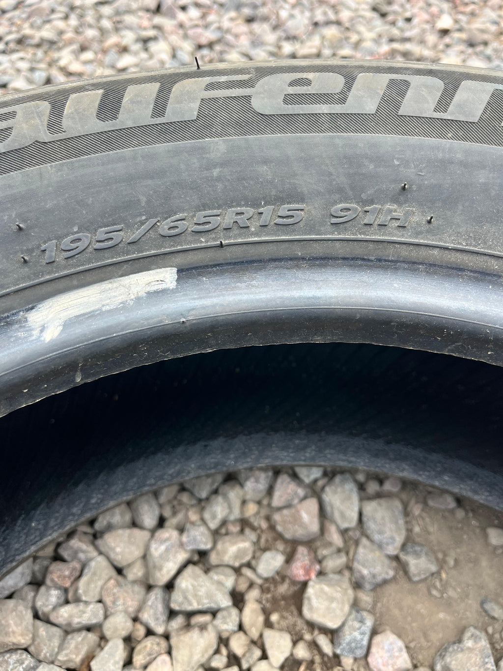 195/65R15 Single (1 Used Tire) Laufenn G Fit AS