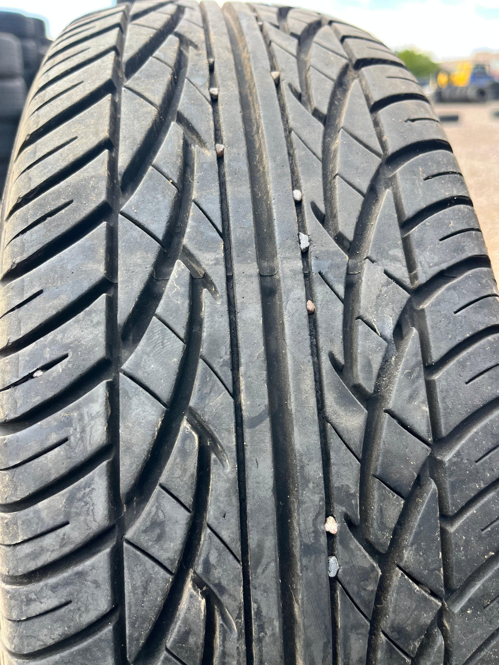 185/60R15 Single (1 Used Tire) Aspen Touring