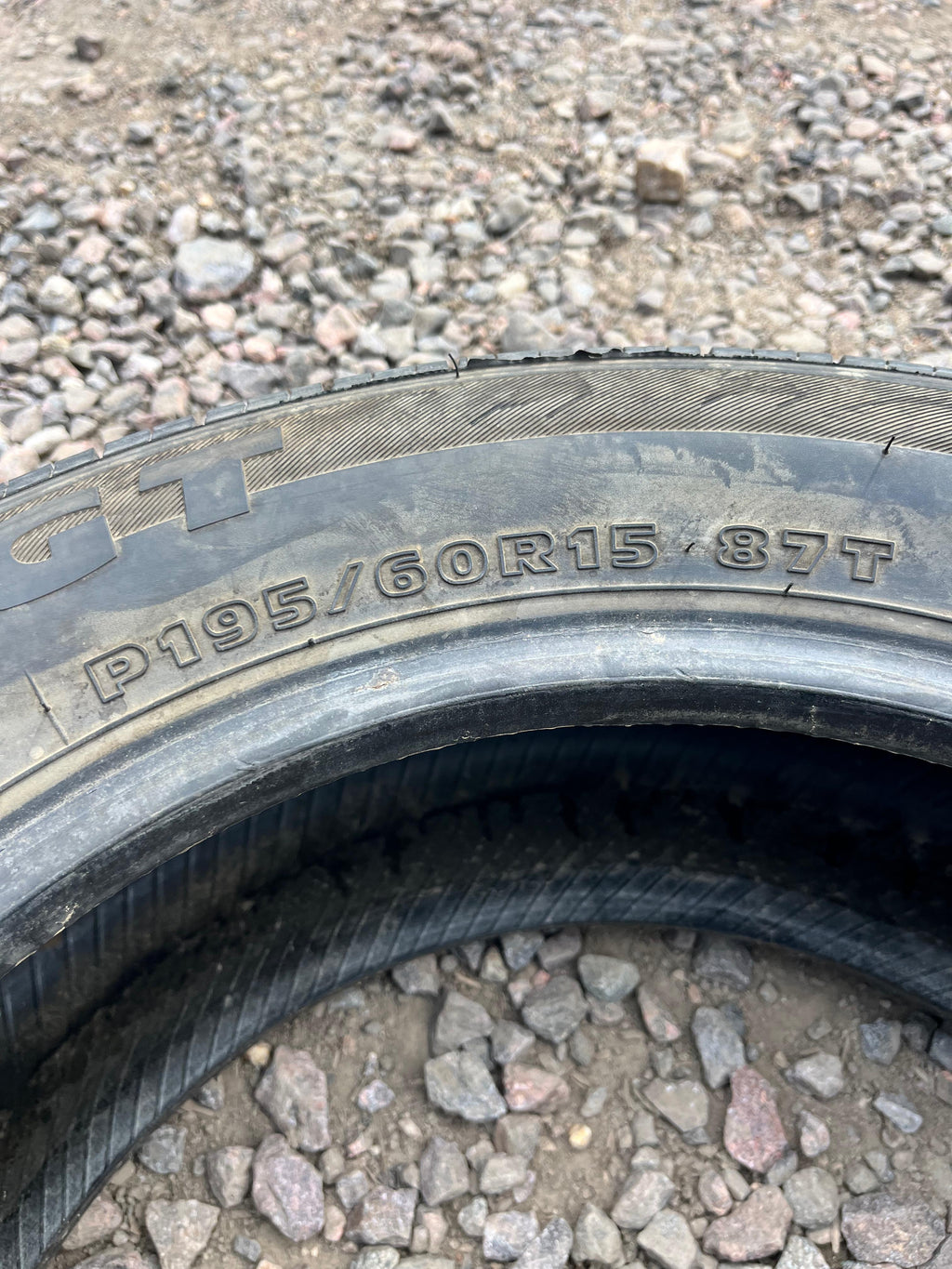 195/60R15 Single (1 Used Tire) Hankook Mileage Plus GT
