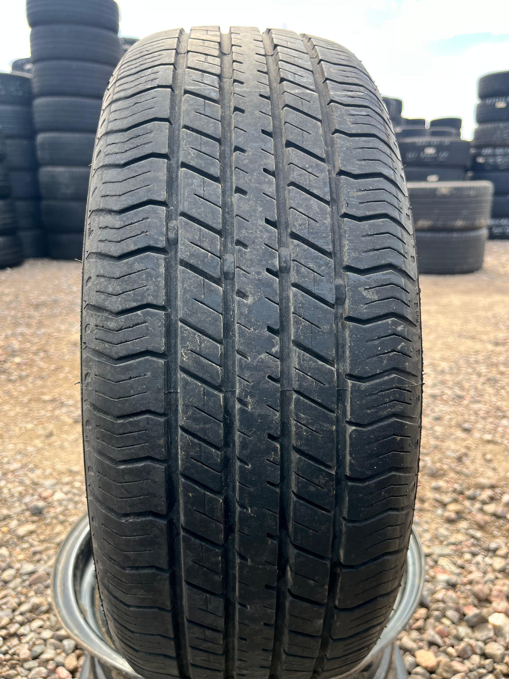 195/60R15 Single (1 used Tire) Radial Epic Tour
