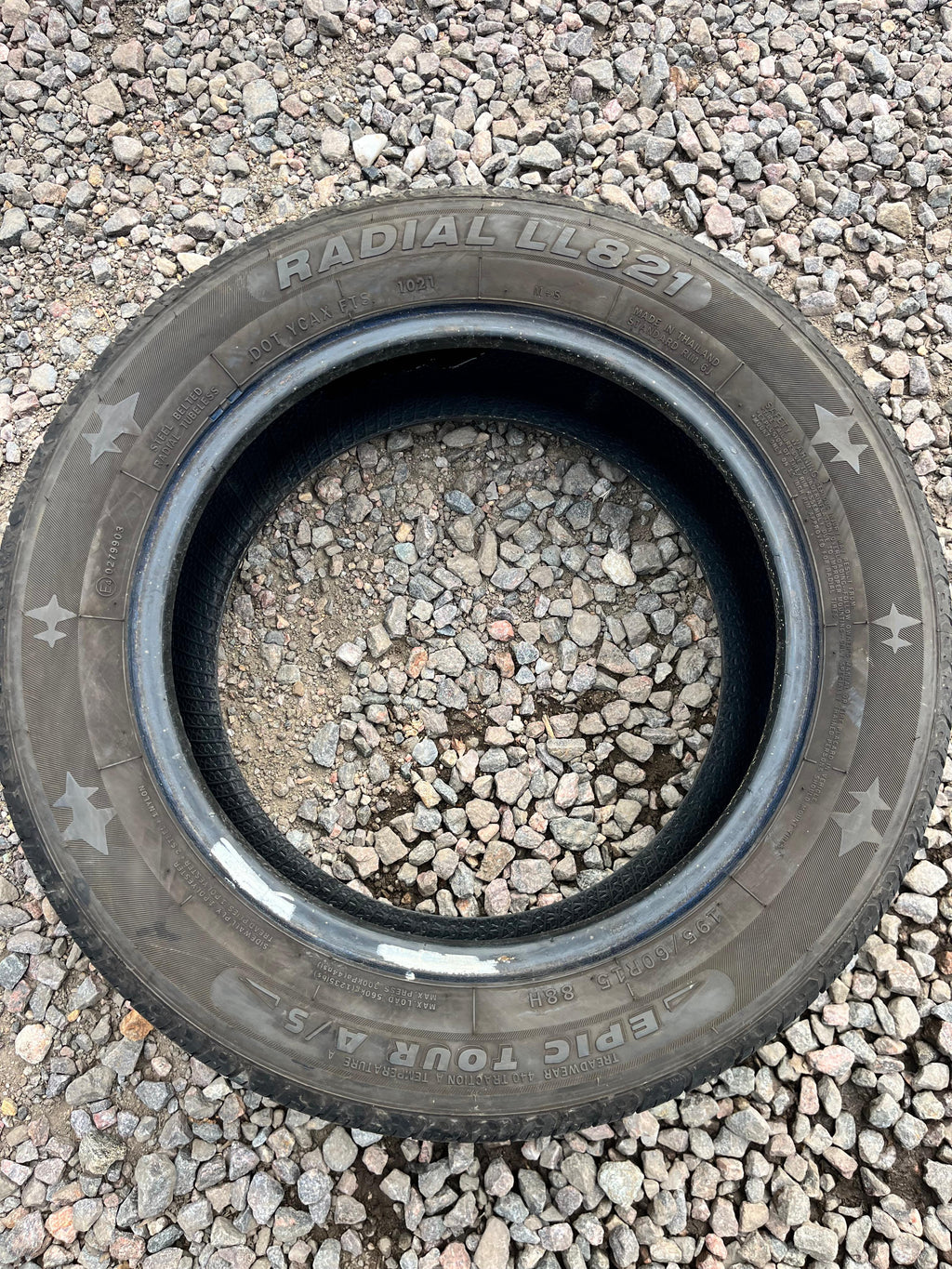 195/60R15 Single (1 used Tire) Radial Epic Tour