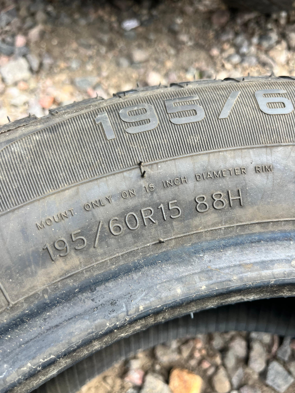195/60R15 Singe (1 Used Tire) Prime Well PS 830