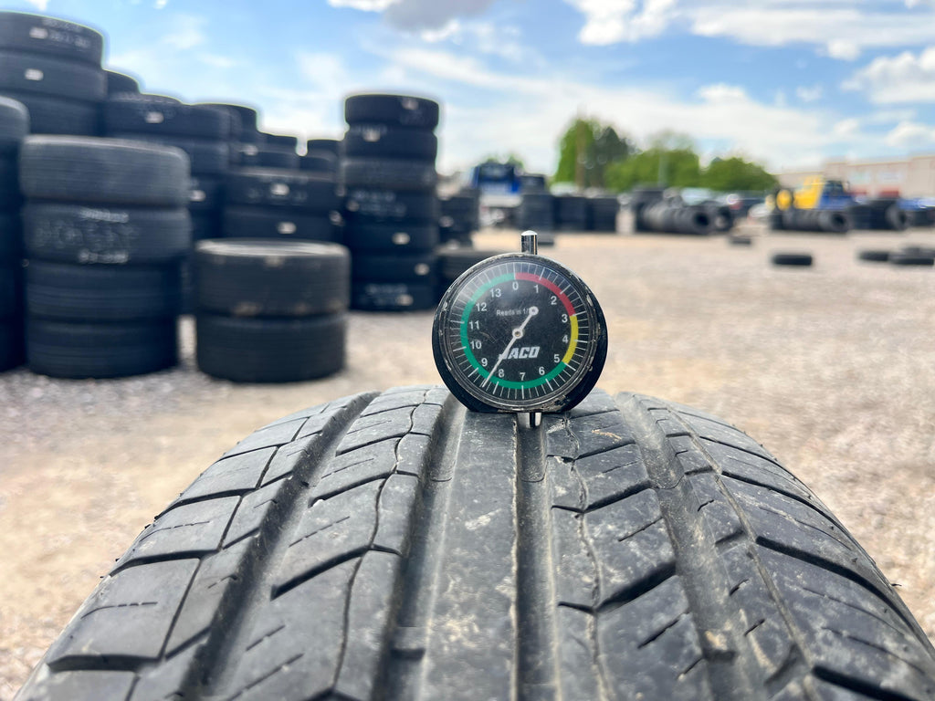 215/60R15 Single (1 Used Tire) BlackLion Cilerro BH15