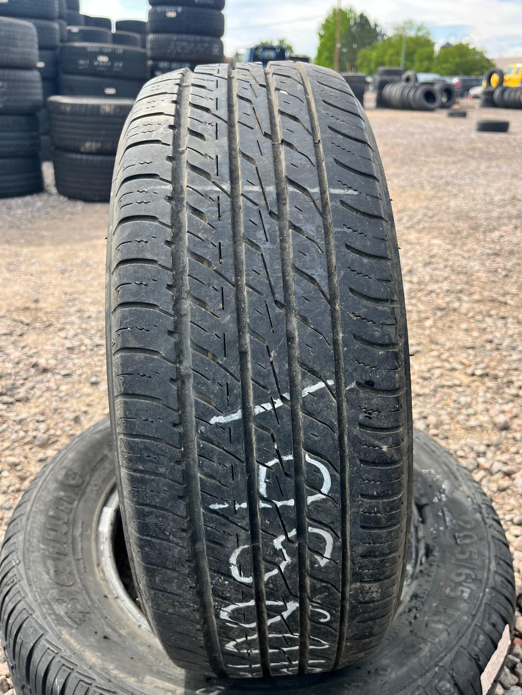 195/60R15 Single (1 Used Tire) Ironman IMeve Gen 3
