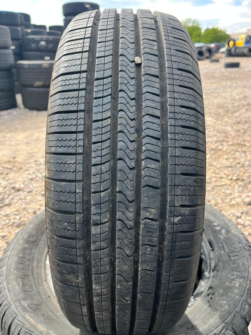 195/60R15 Single (1 Used Tire) Crossmax All Season CT-1