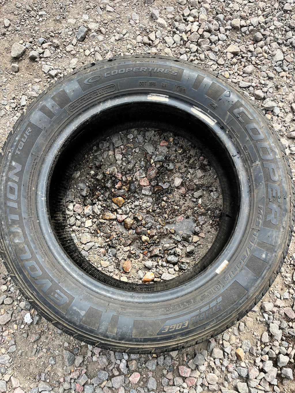 195/60R15 Single (1 Used Tire) CooperTire Evolution Tour