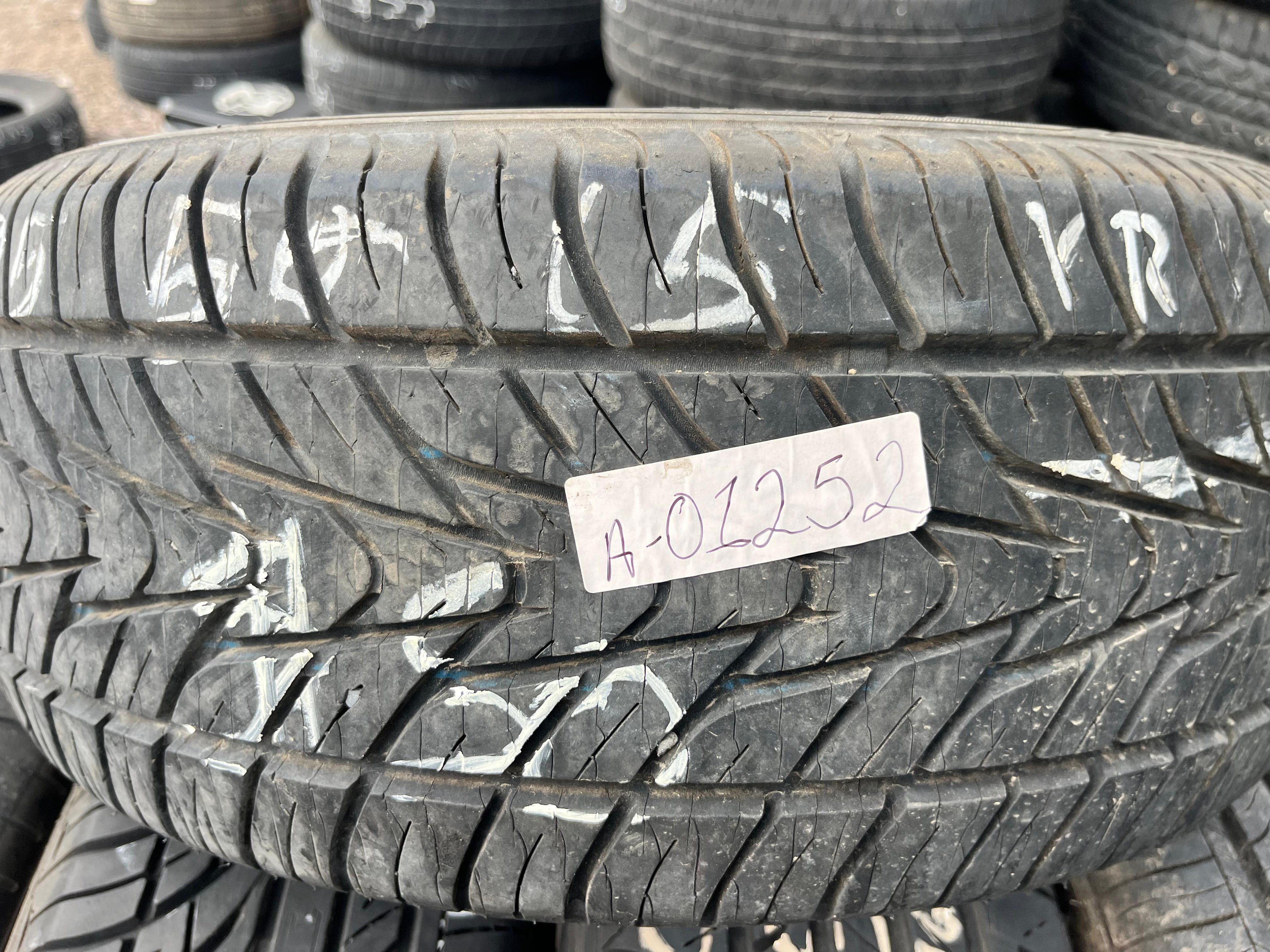 195/50R15 Single (1 Used Tire) Toyo Proxes FZ4