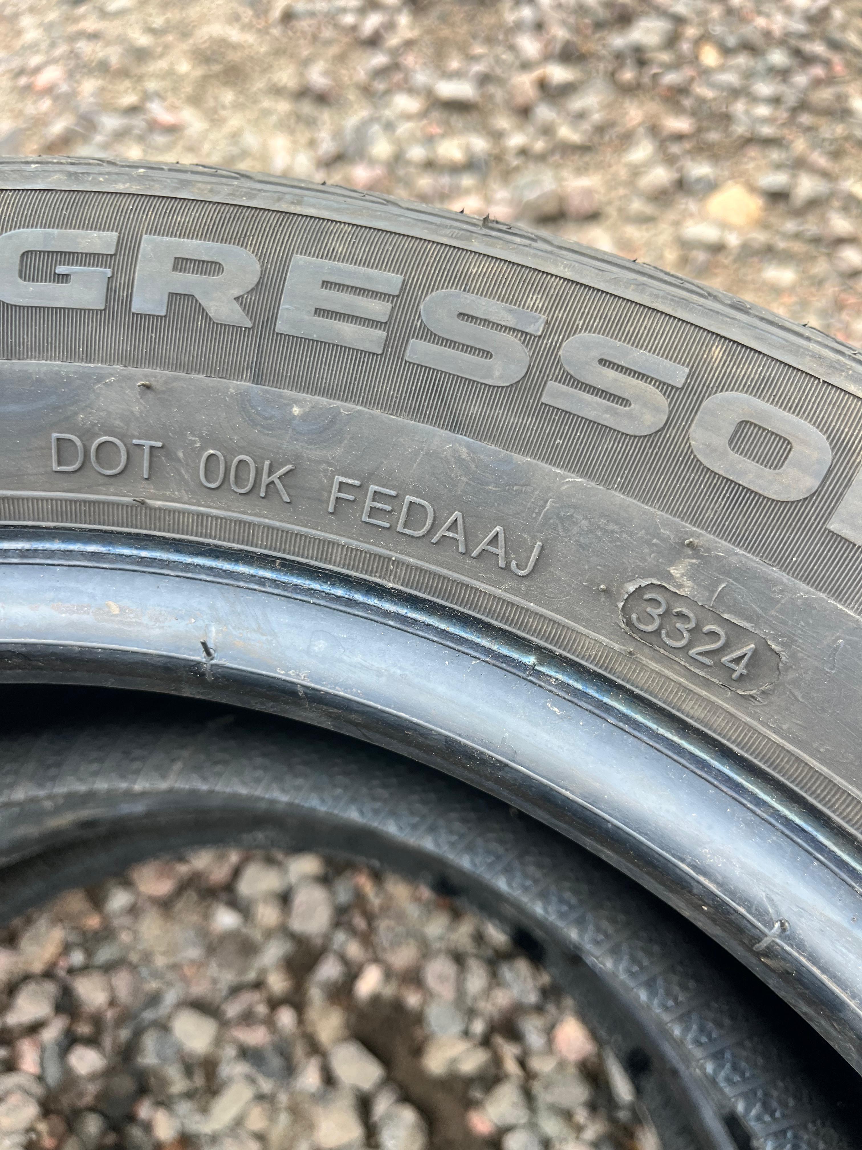 185/60R15 Single (1 Used Tire) Arizun Agressor