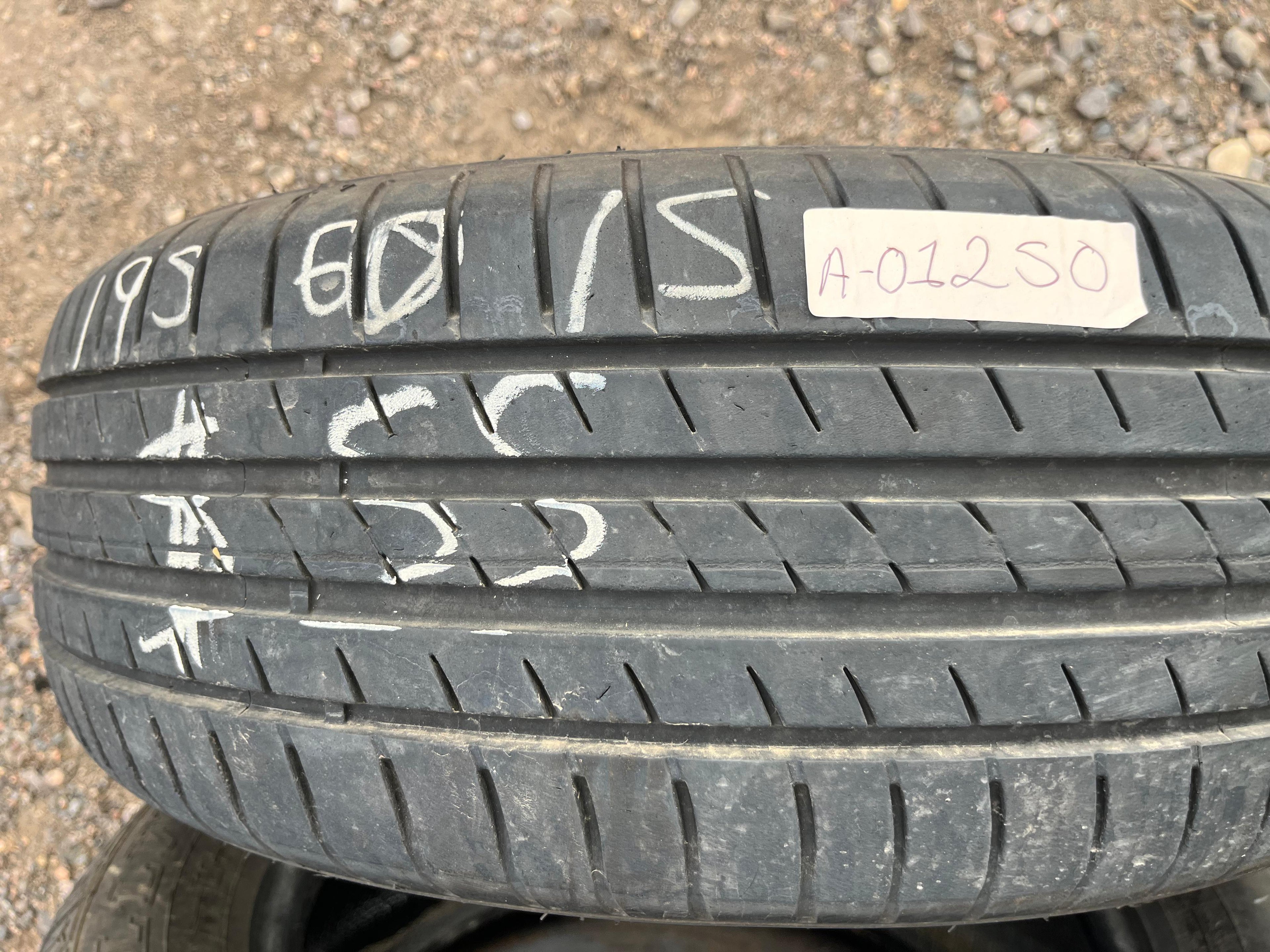 195/60R15 Single (1 Used Tire) Haida Ex Confort