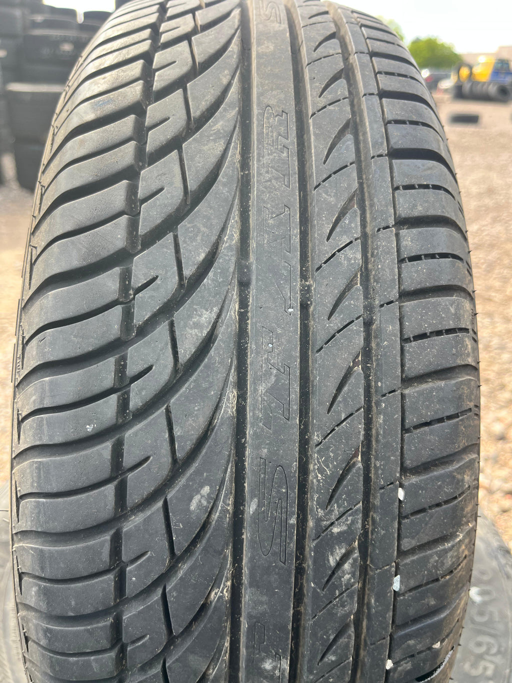 195/60R15 Single (1 Used Tire) FullWay HP 108