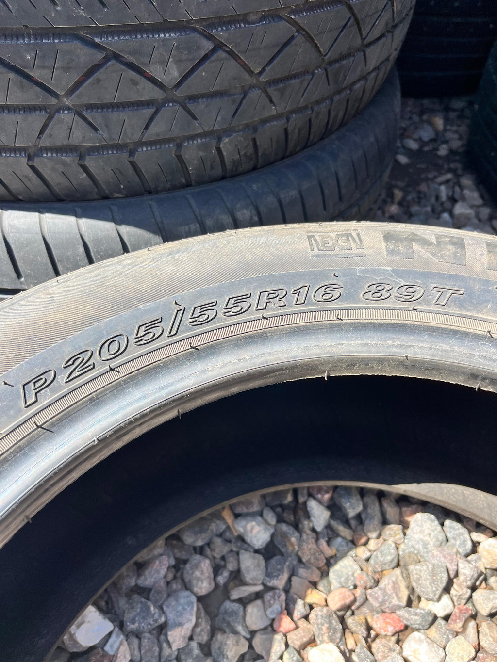 205/55R16 Single (1 Used Tire) Nexen Npriz AH5