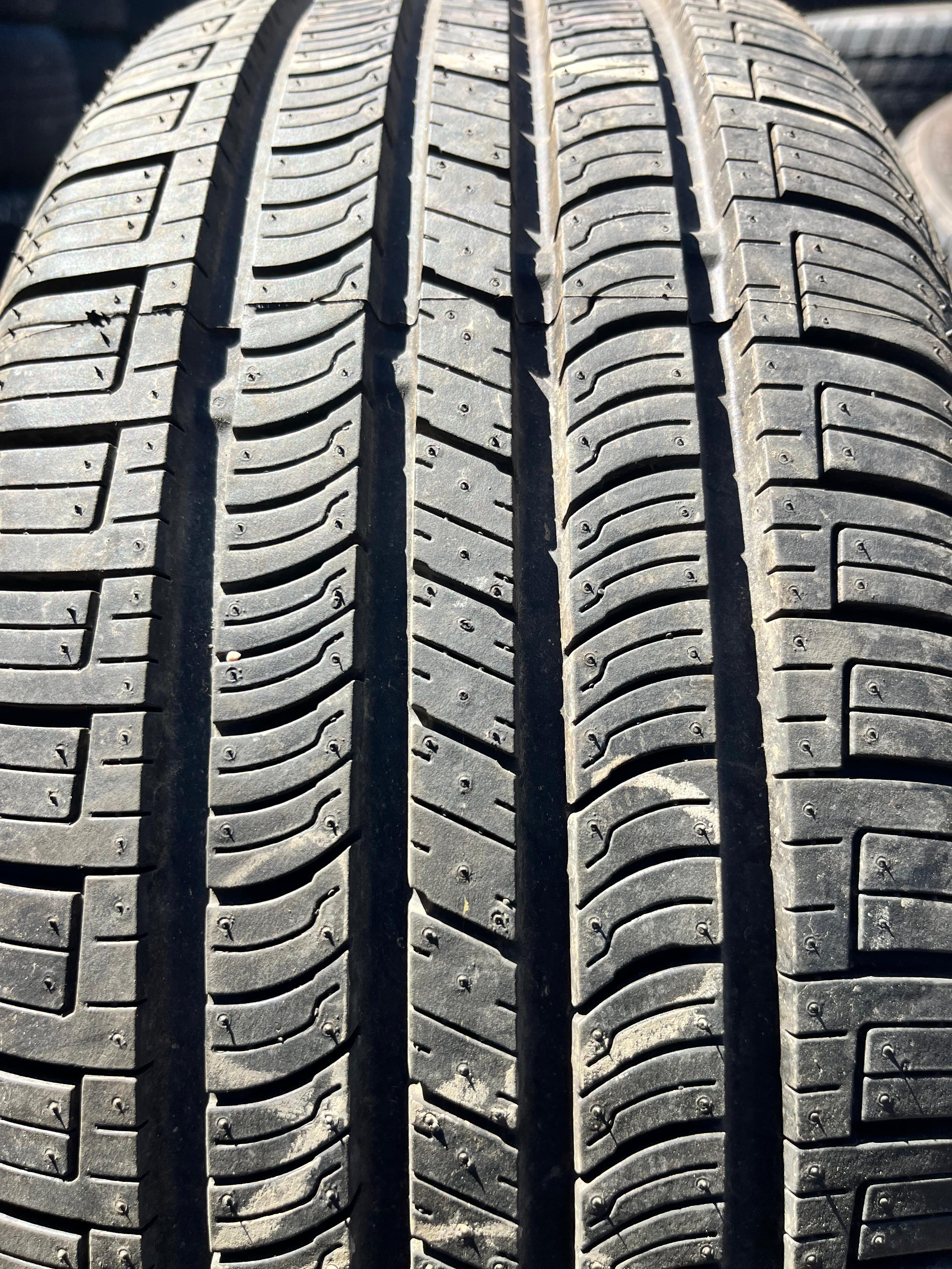 205/55R16 Single (1 Used Tire) Nexen Npriz AH5