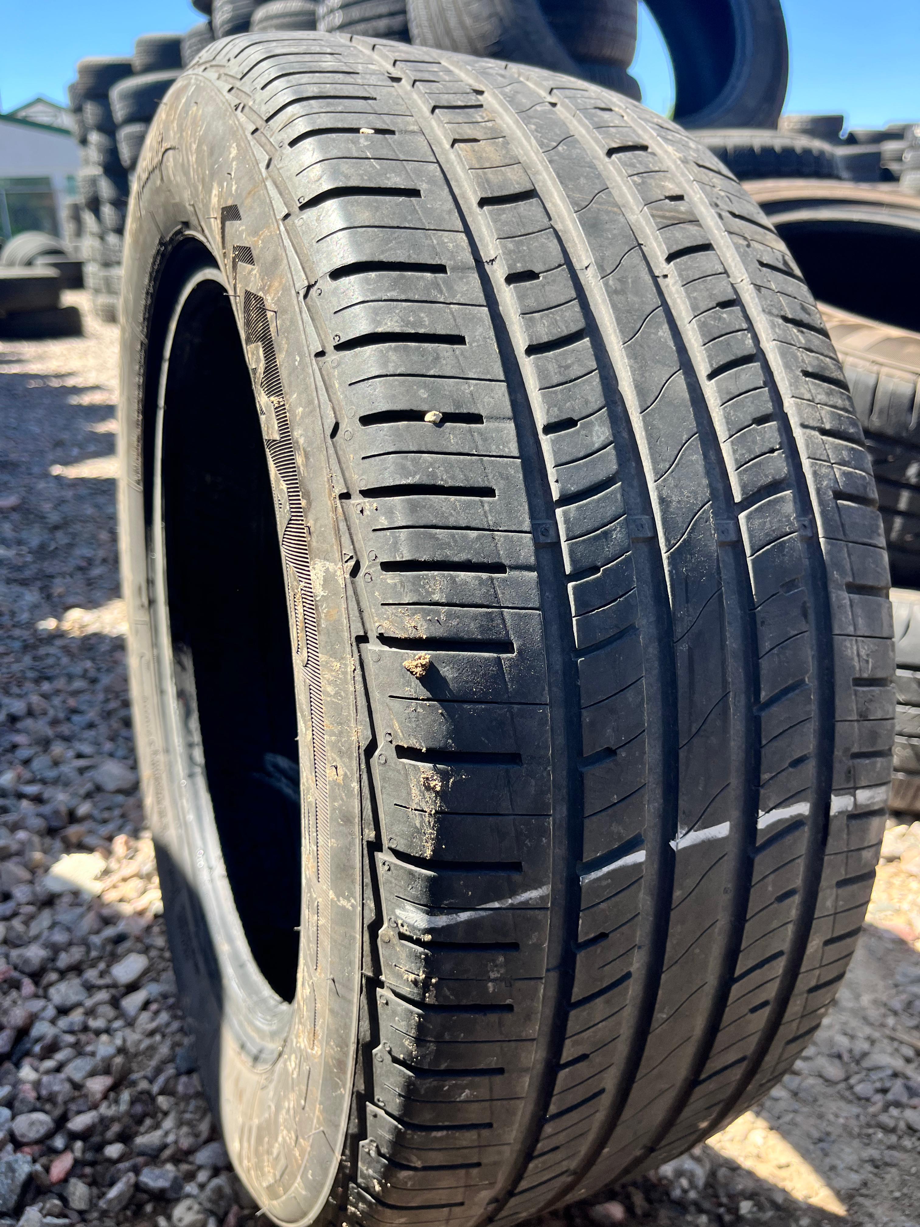 215/55R16 Single (1 Used Tire) Mastercraft Stratus AS