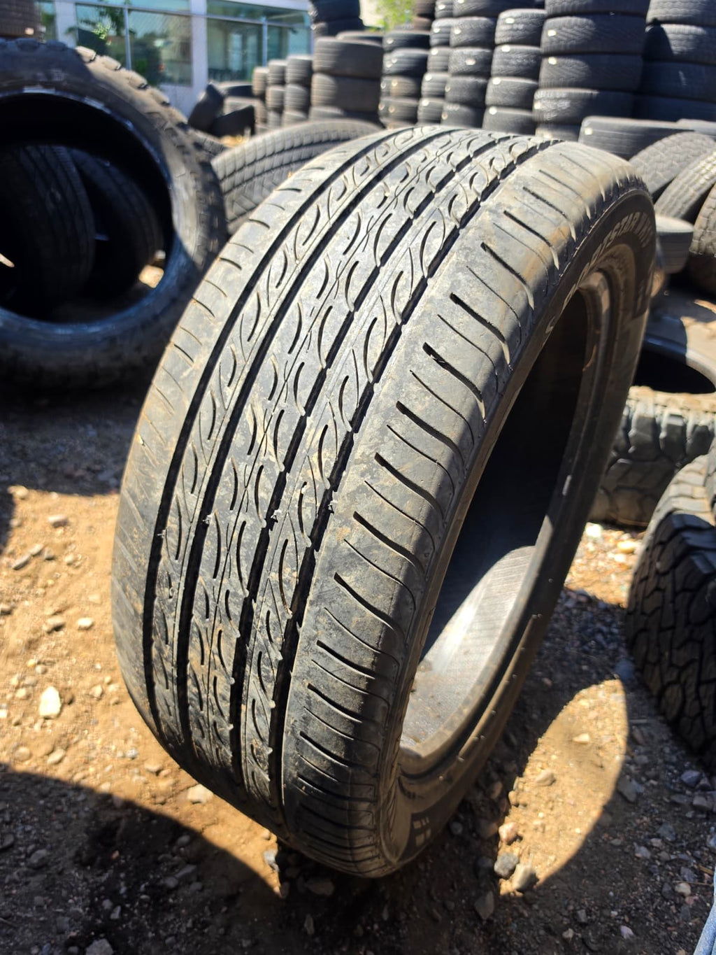 305/45R22 Single (1 Used Tire) Winda SportStar