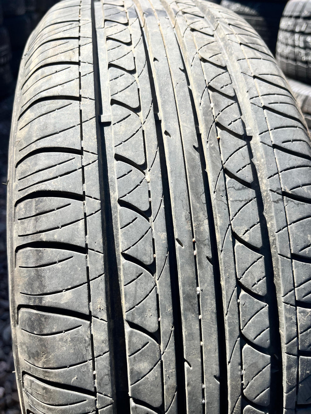 205/55R16 Single (1 Used Tire) Fuzion Touring