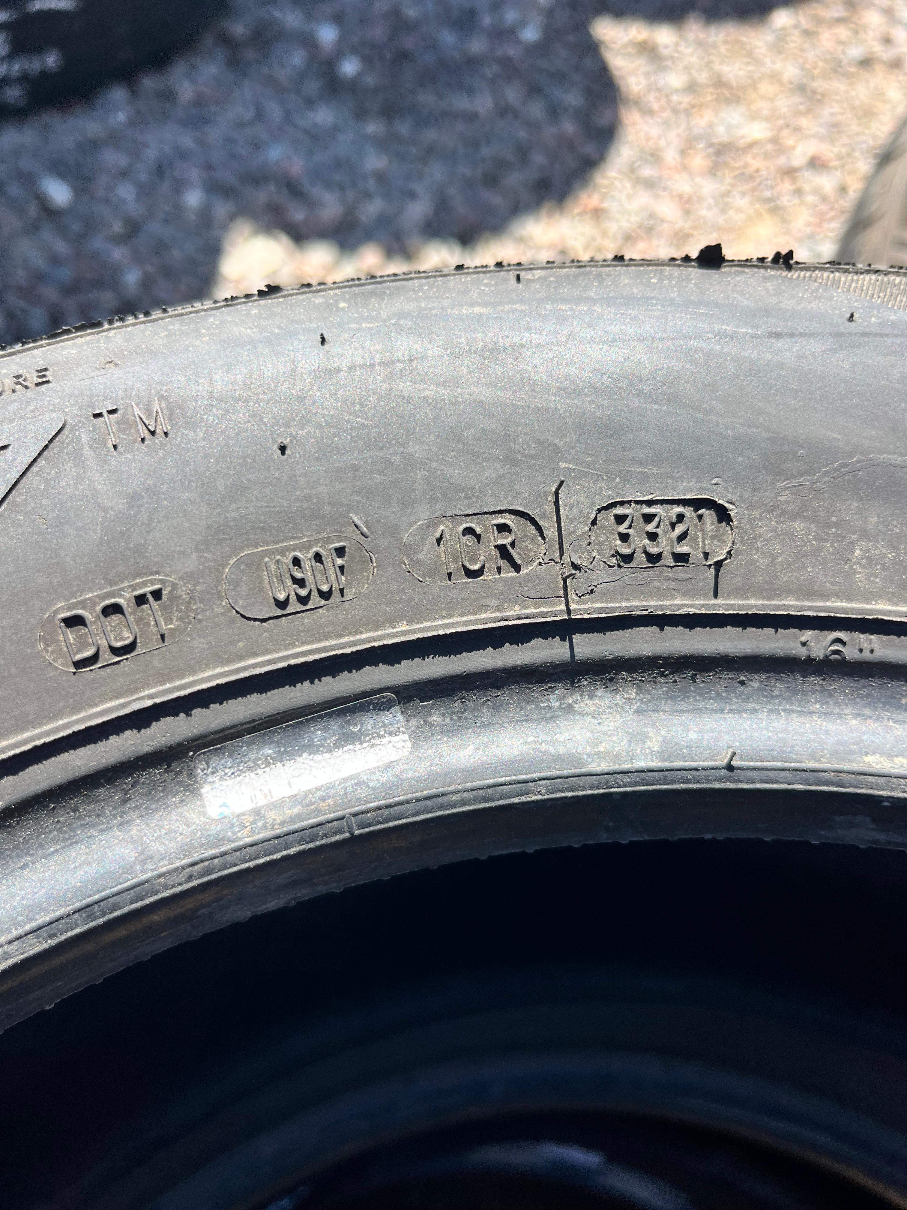 205/55R16 Single (1 Used Tire) Cooper CS5 Ultra Touring