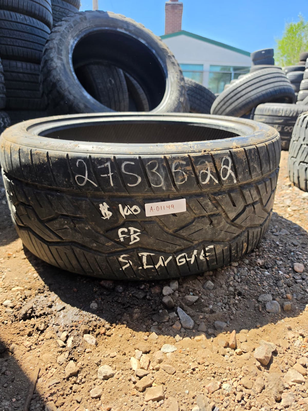 275/35R22 Single (1 Used Tire) Nitto NT420