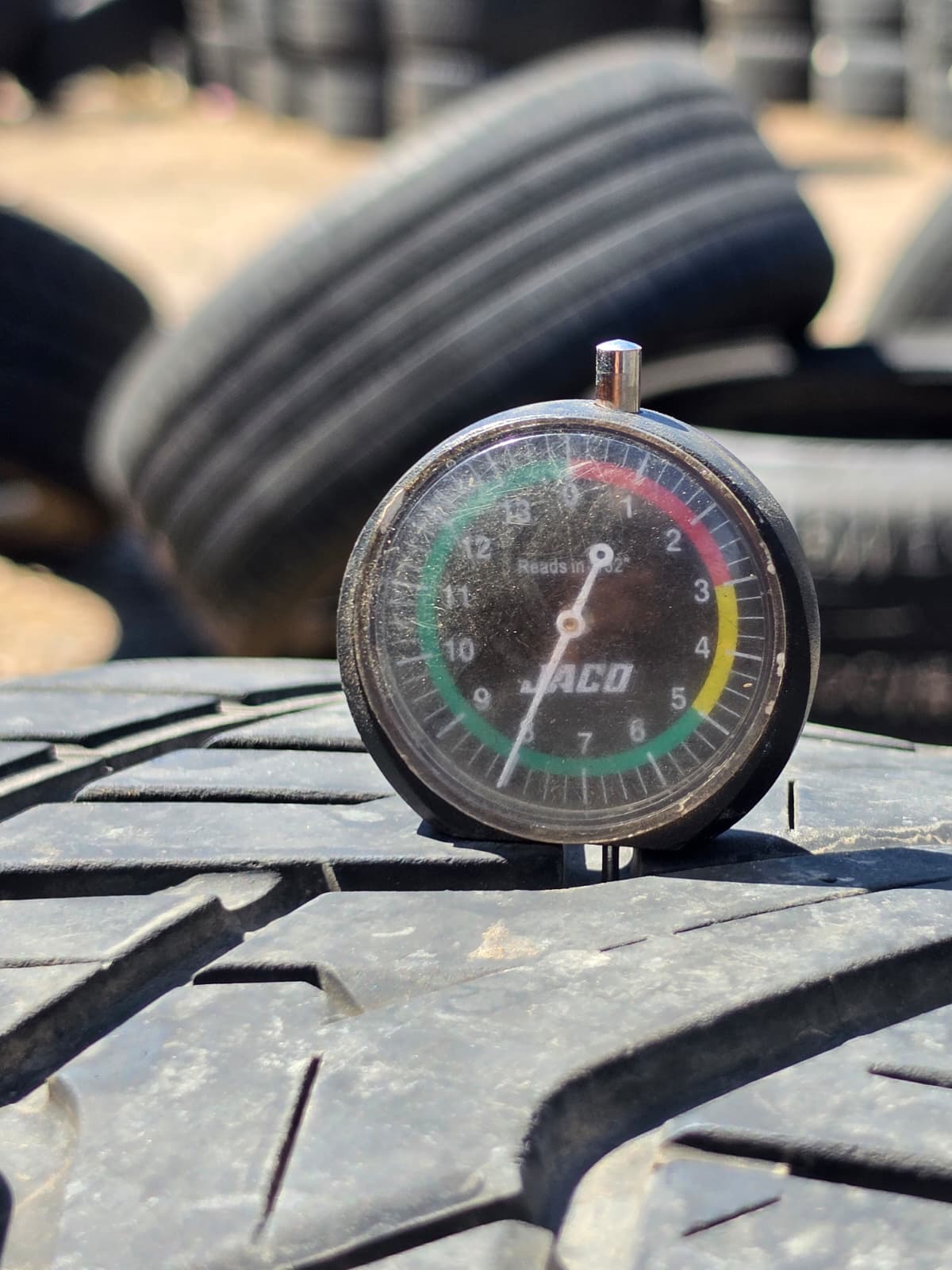 275/35R22 Single (1 Used Tire) Nitto NT420