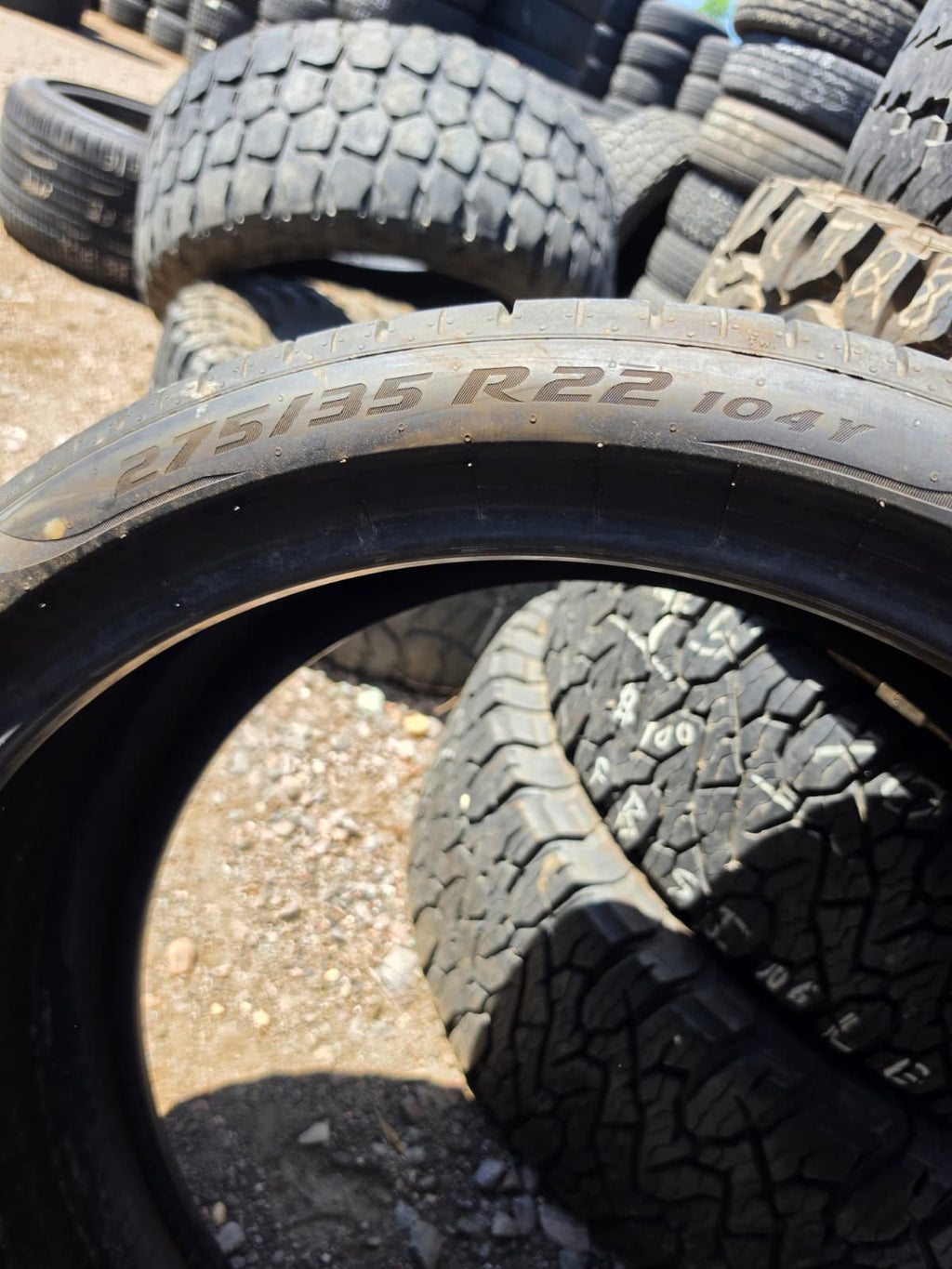 275/35R22 Single (1 Used Tire) Brand: Pirelli P Zero