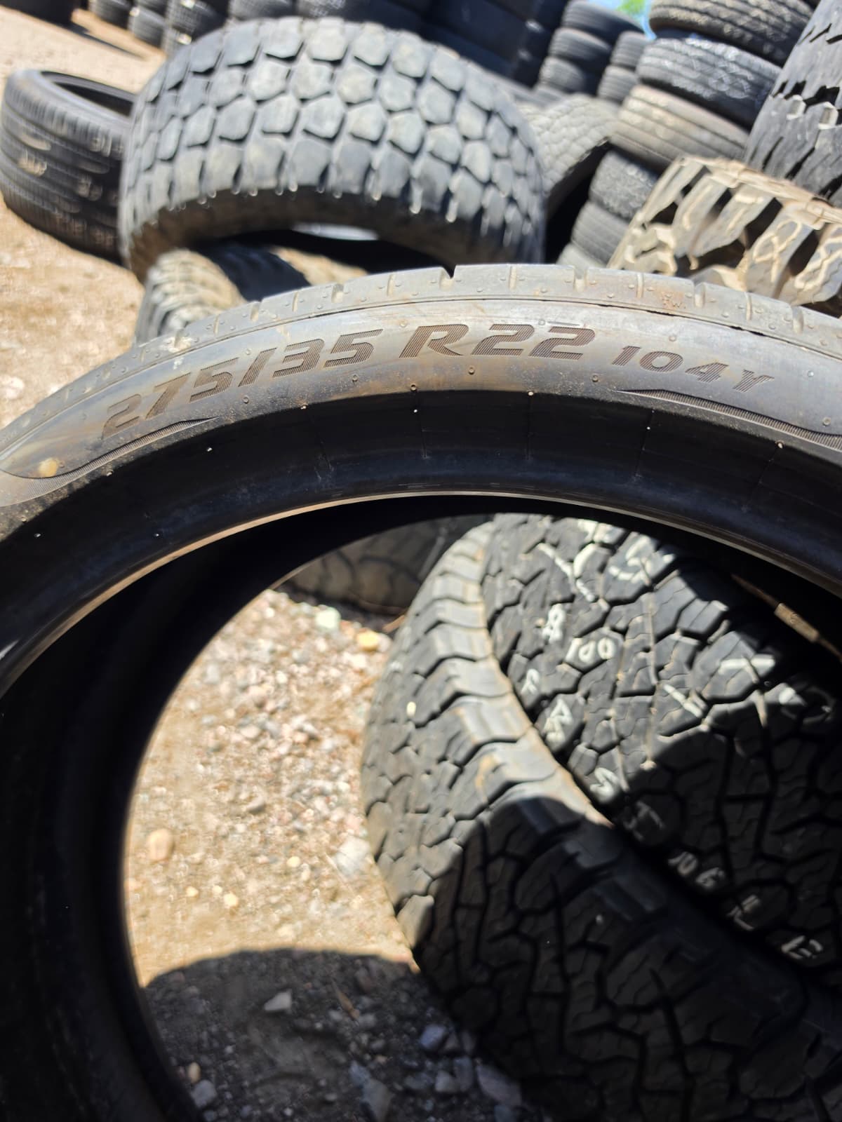 275/35R22 Single (1 Used Tire) Brand: Pirelli P Zero