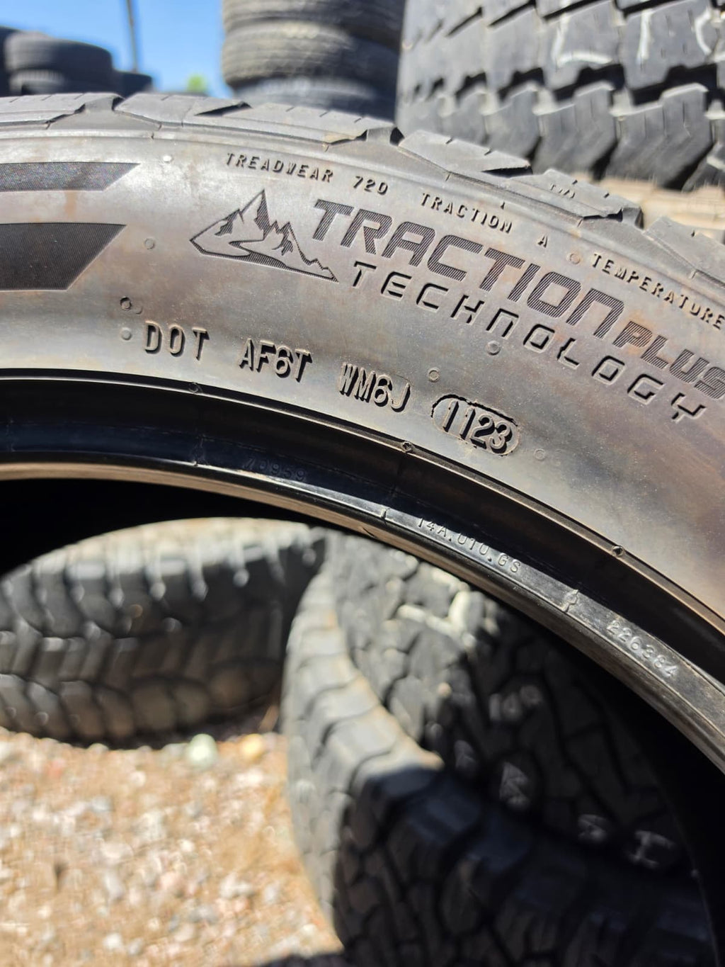 285/45R22 Single (1 Used Tire) Continental Terrain Contact
