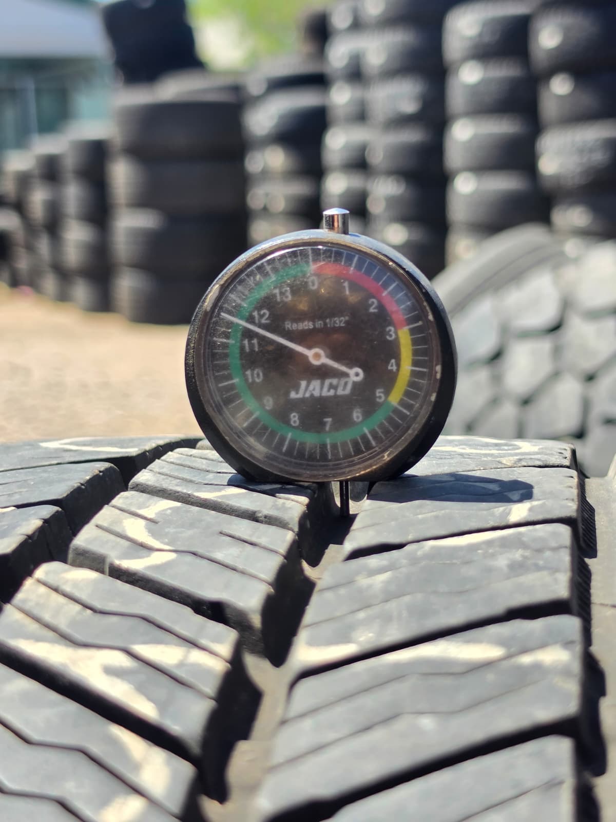 285/45R22 Single (1 Used Tire) Continental Terrain Contact
