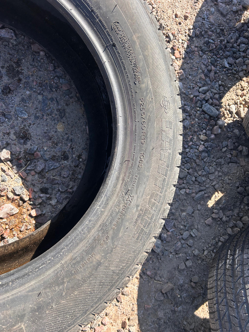 255/60R19 Single (1 Used Tire) Michelin Lattitude