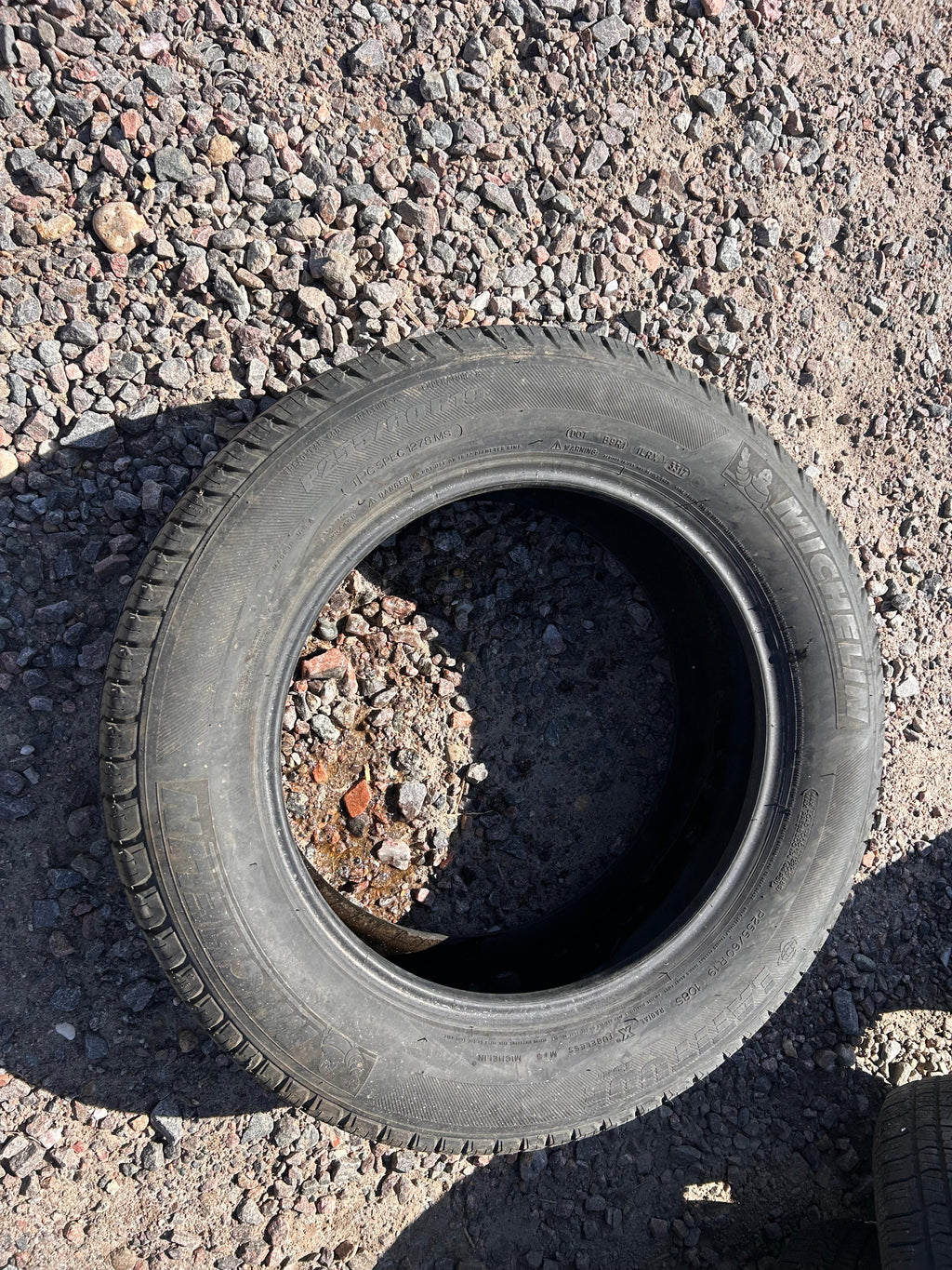 255/60R19 Single (1 Used Tire) Michelin Lattitude