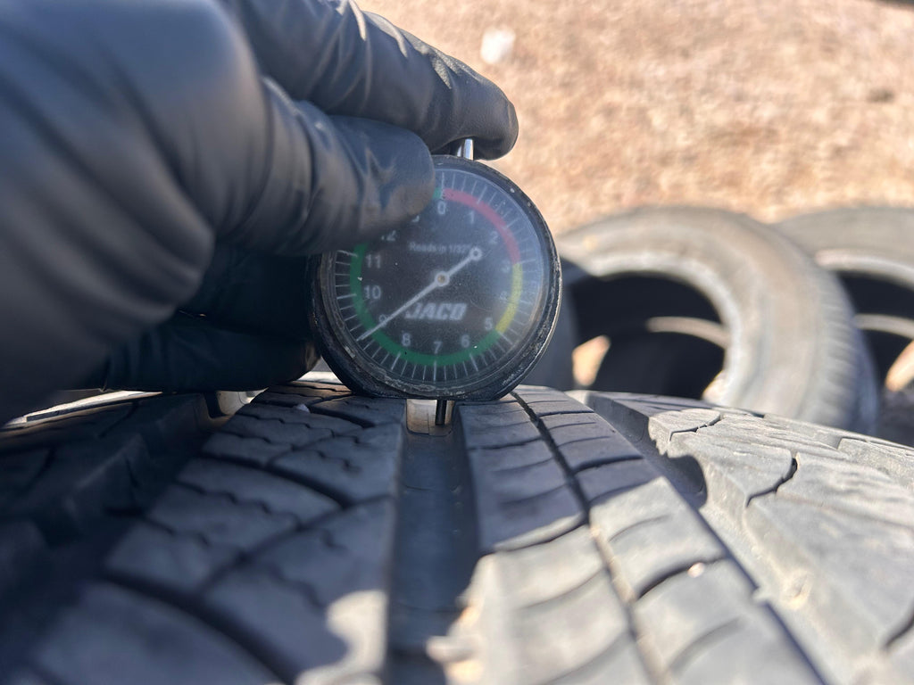 255/60R19 Single (1 Used Tire) Michelin Lattitude