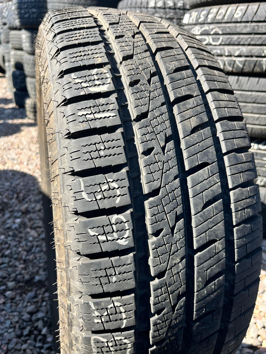 235/65R16C Single (1 Used Tire) Toyo Tires Celsius