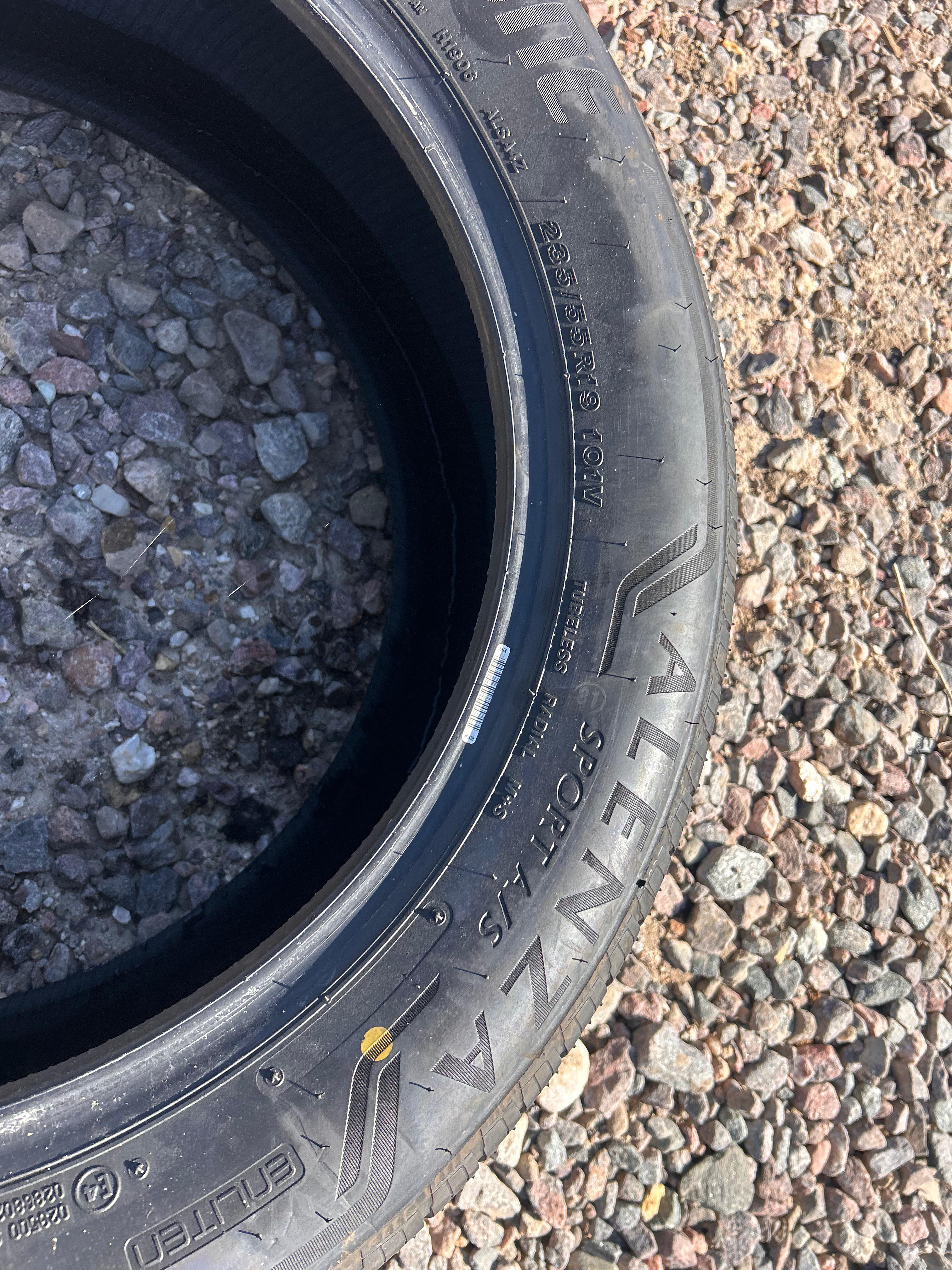 235/55R19 Single (1 Used Tire) Bridgestone Alenza Sport