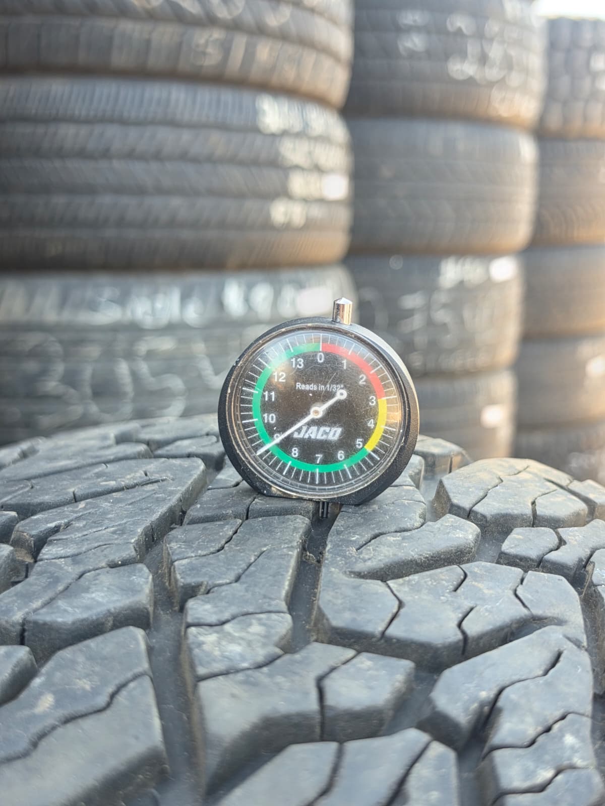 LT275/70R18 Single (1 Used Tire) BF Goodrich K03