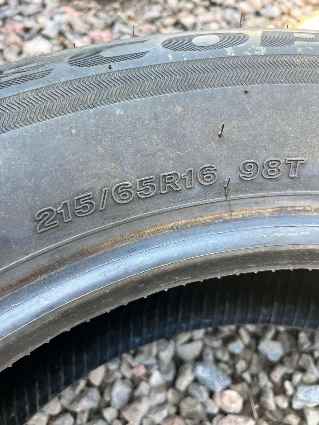215/65R16 Single (1 Used Tire) Bridgestone Ecopia ( EP422)