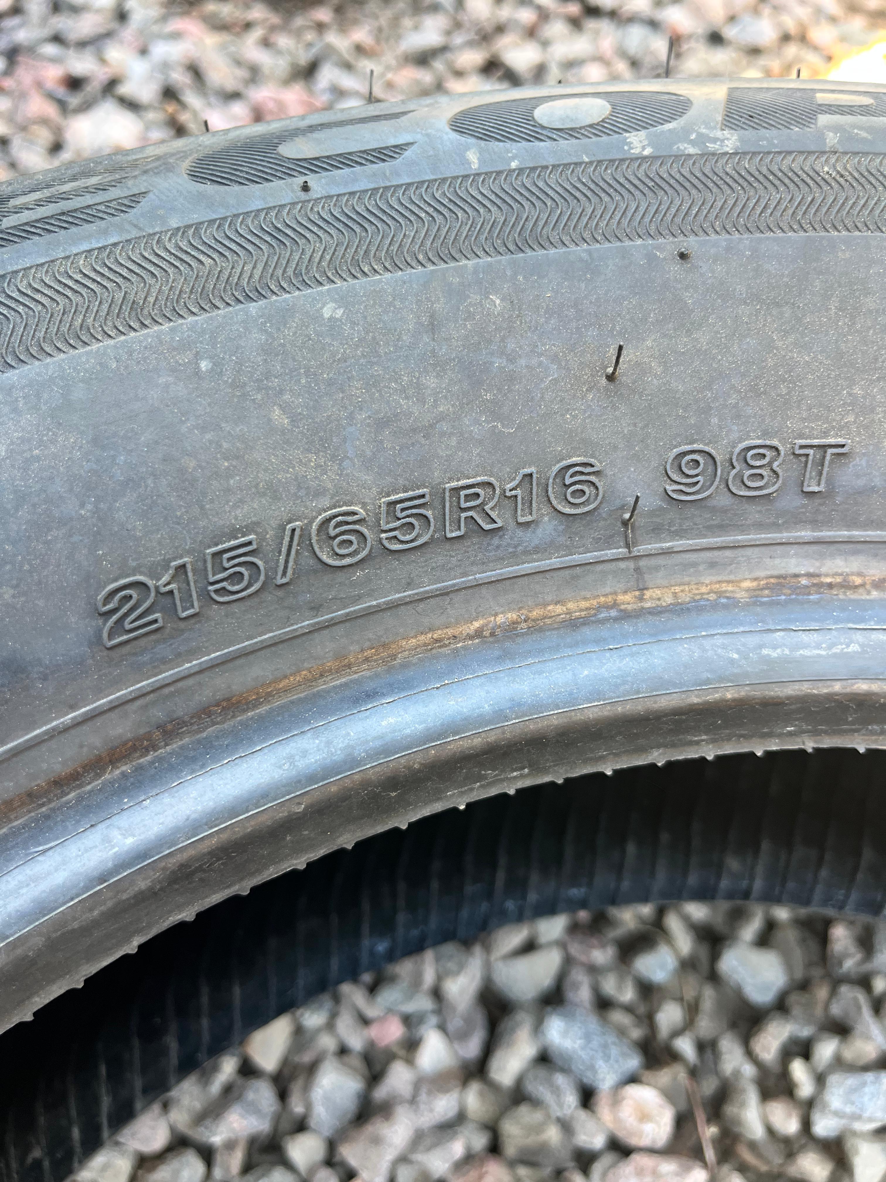 215/65R16 Single (1 Used Tire) Bridgestone Ecopia ( EP422)