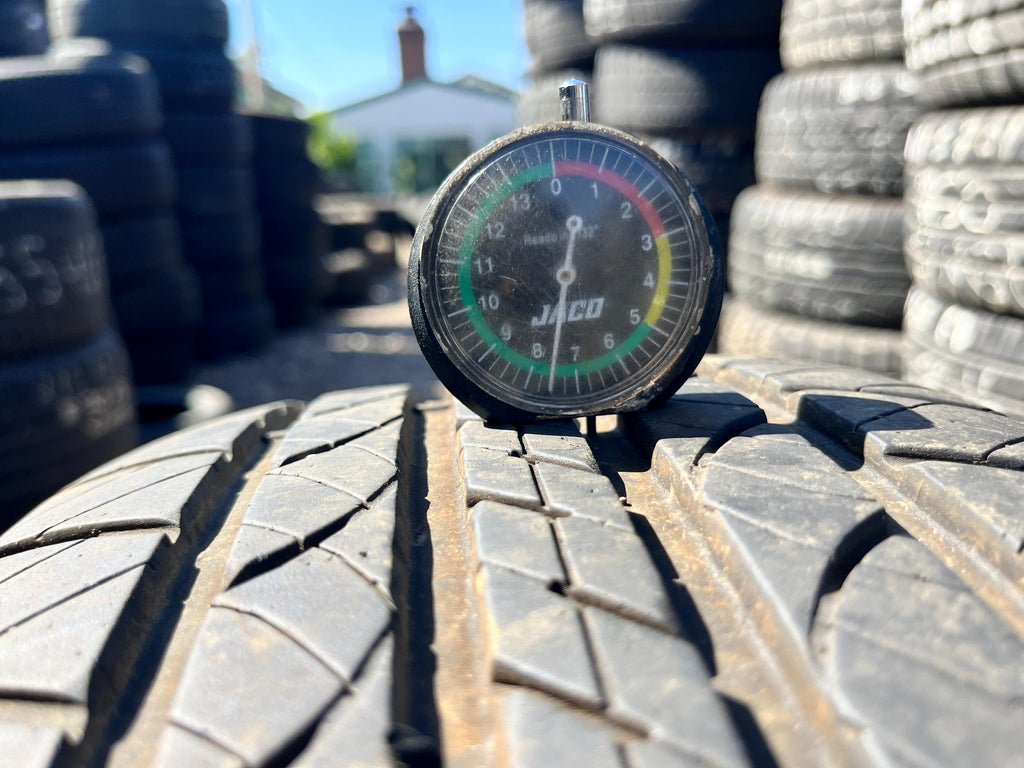 215/65R16 Single (1 Used Tire) Douglas Touring