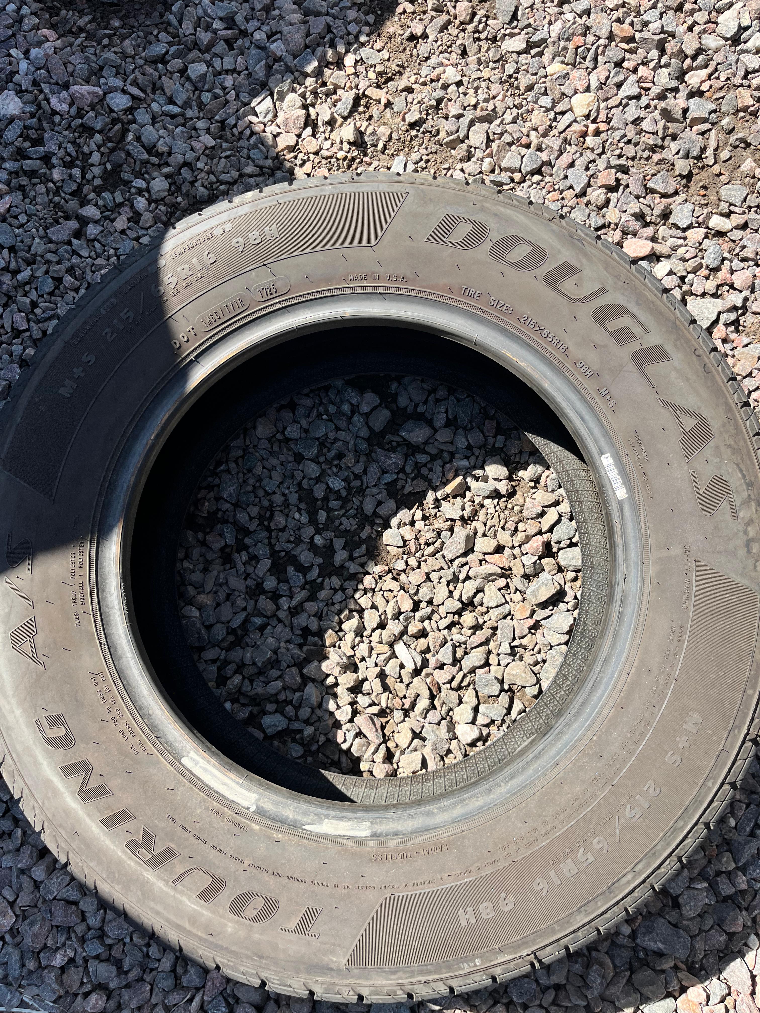 215/65R16 Single (1 Used Tire) Douglas Touring