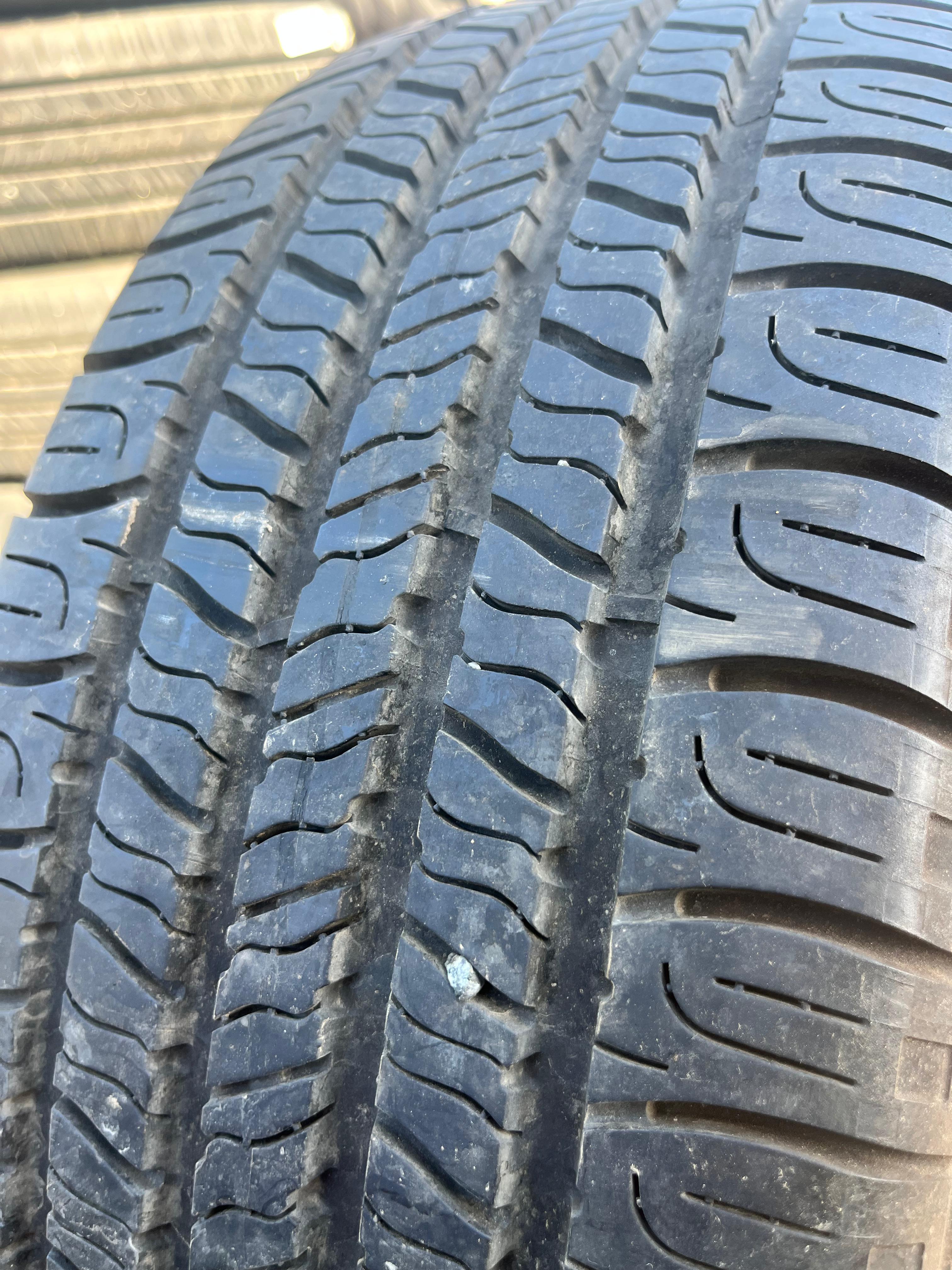195/55R16 Single (1 Used Tire) Goodyear Assurance