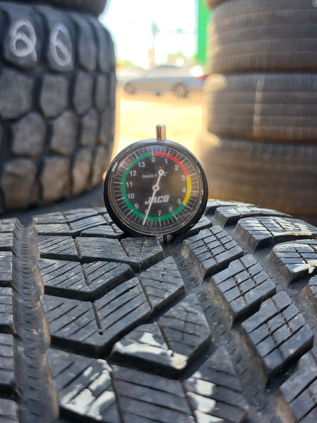 295/35R21 Single (1 Used Tire) Pirelli Scorpion Winter