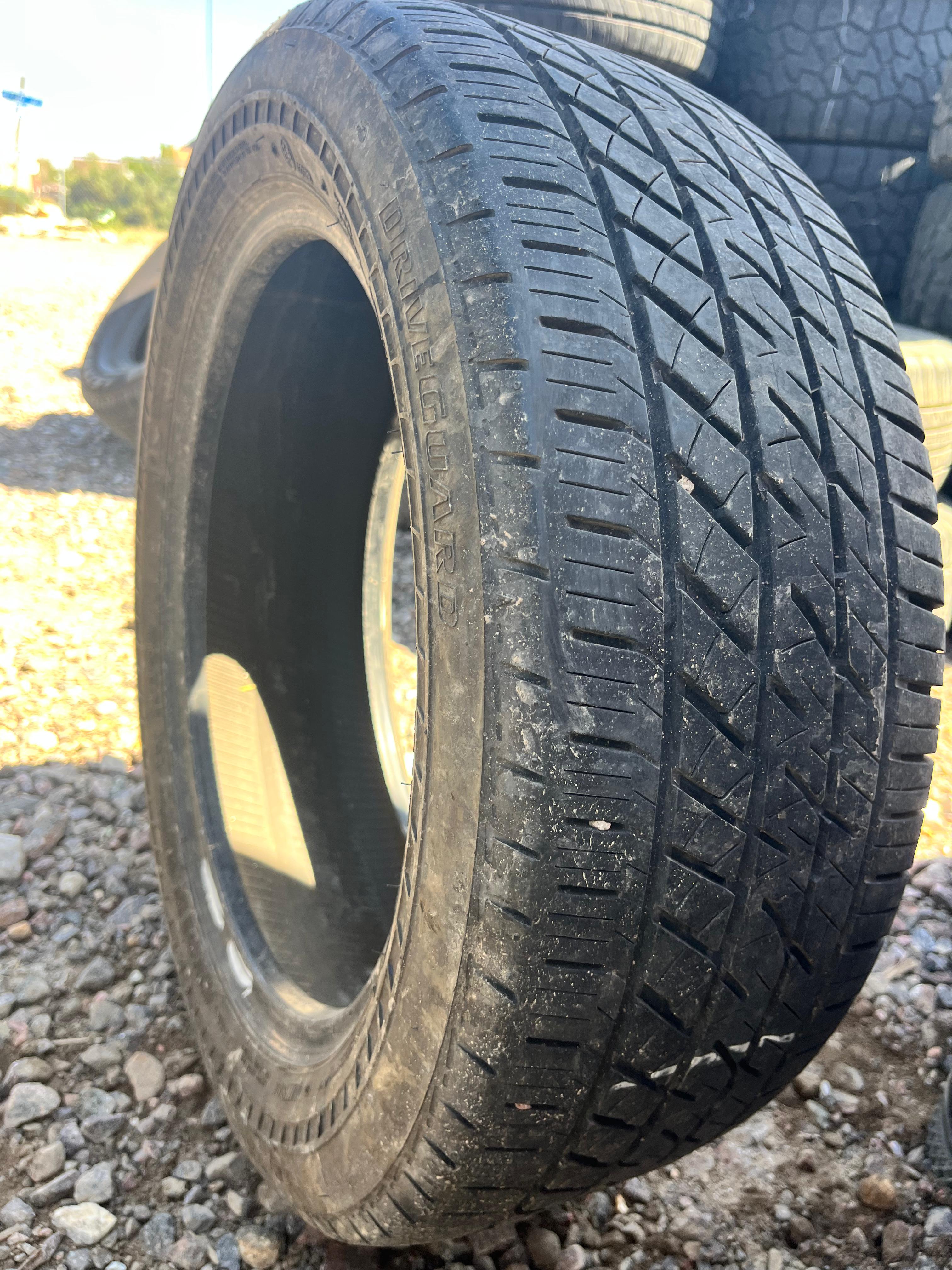 195/55RF16 Single (1 Used Tire) Bridgestone DriveGuard