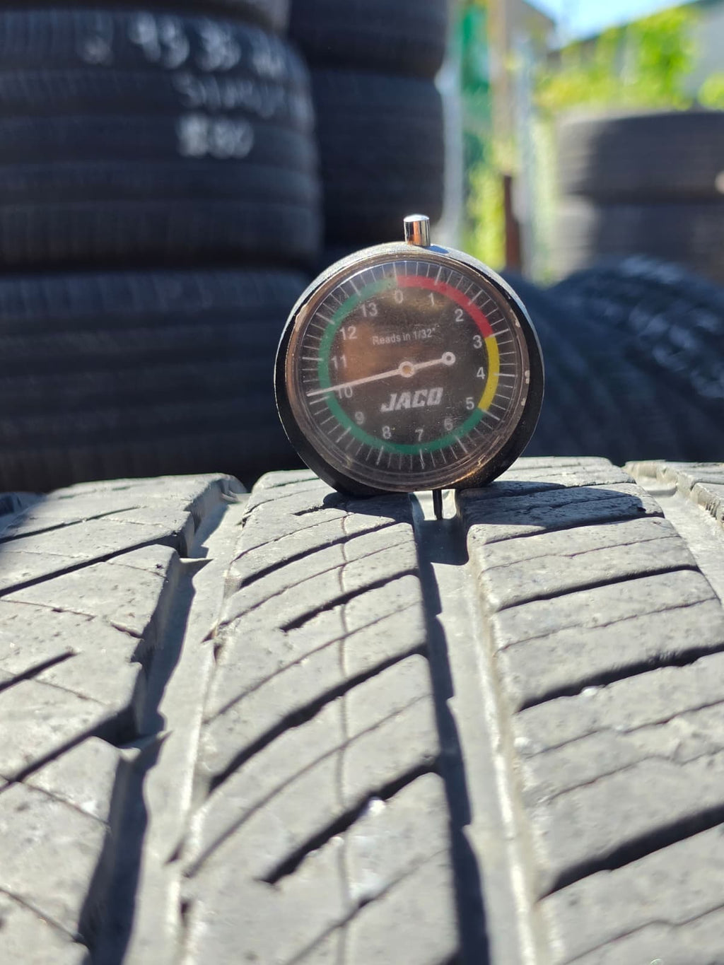 285/45R22 Single (1 Used Tire) Cooper Pro Control