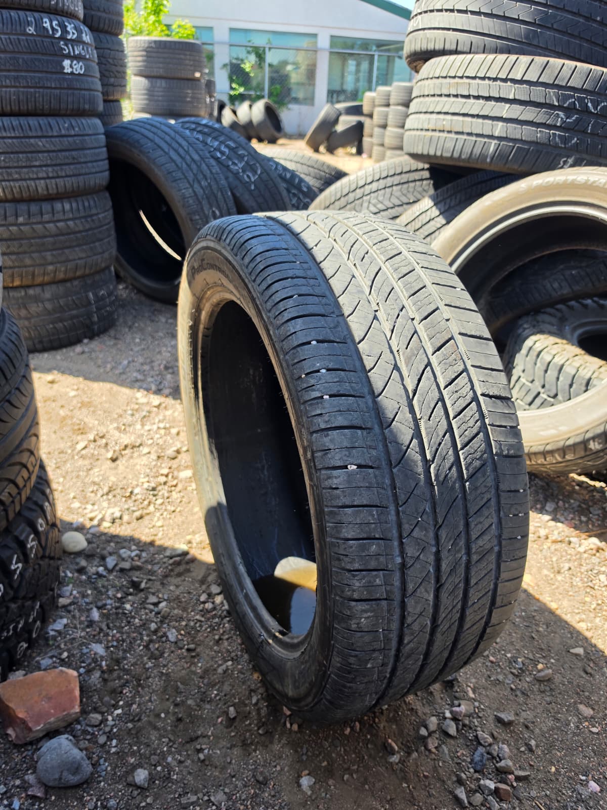 285/45R22 Single (1 Used Tire) Cooper Pro Control