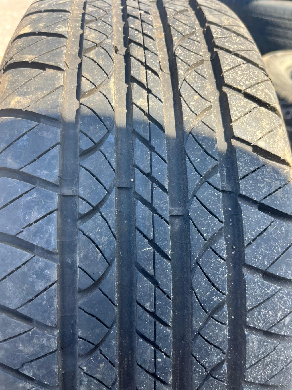 205/55R16 Single (1 Used Tire) Douglas Touring