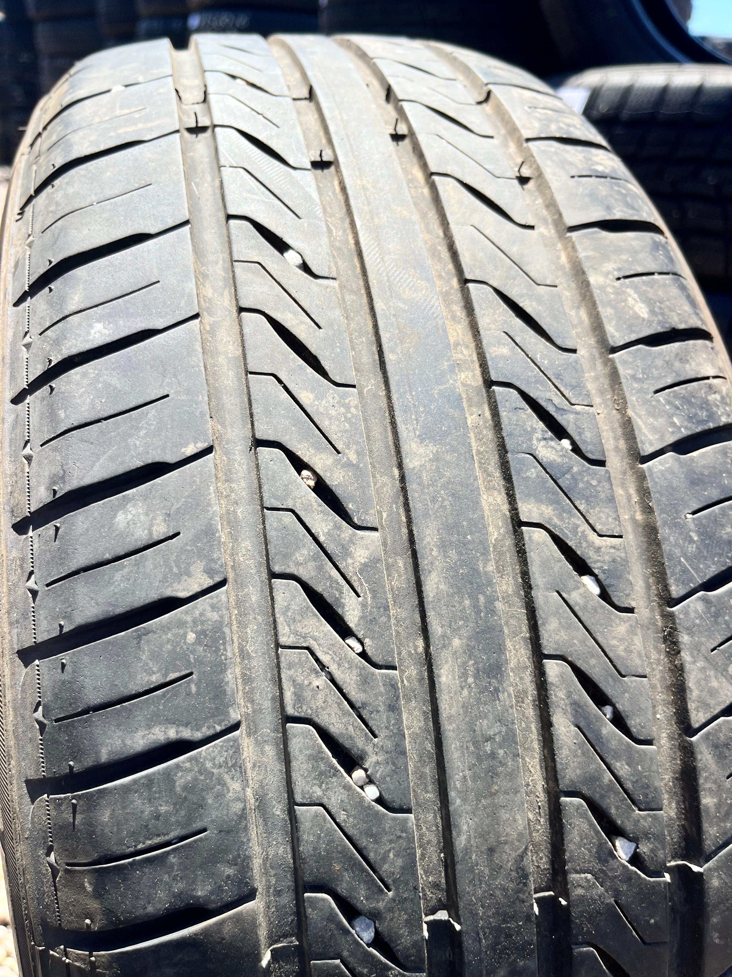 215/55ZR16 Single (1 Used Tire) Sentury Touring
