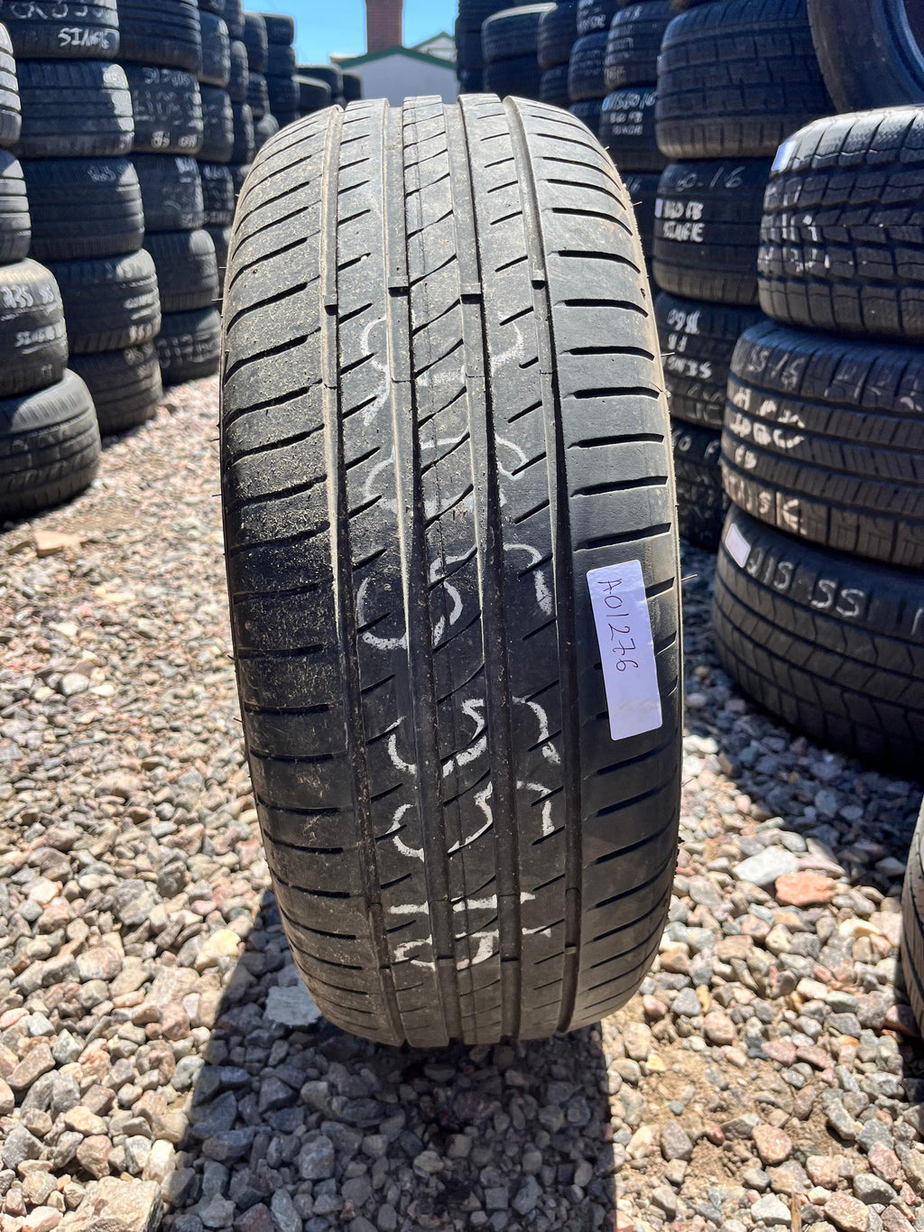 205/55ZR16 Single (1 Used Tire) Haida Ex- Confort