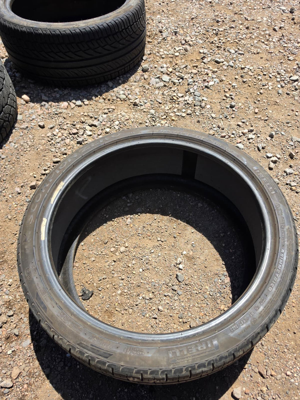 265/35ZR22 Single (1 Used Tire) Pirelli Scorpion Zero