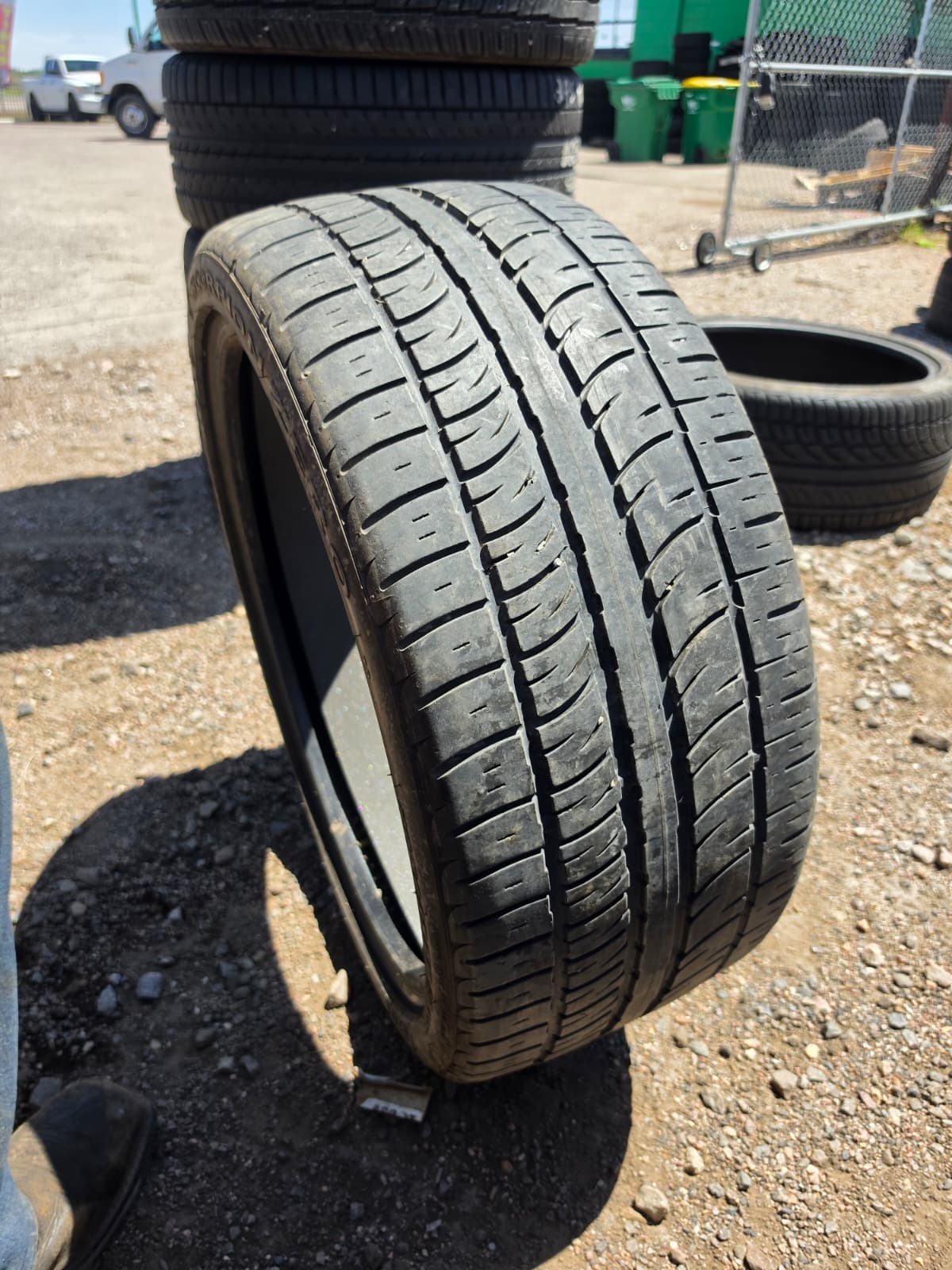 265/35ZR22 Single (1 Used Tire) Pirelli Scorpion Zero
