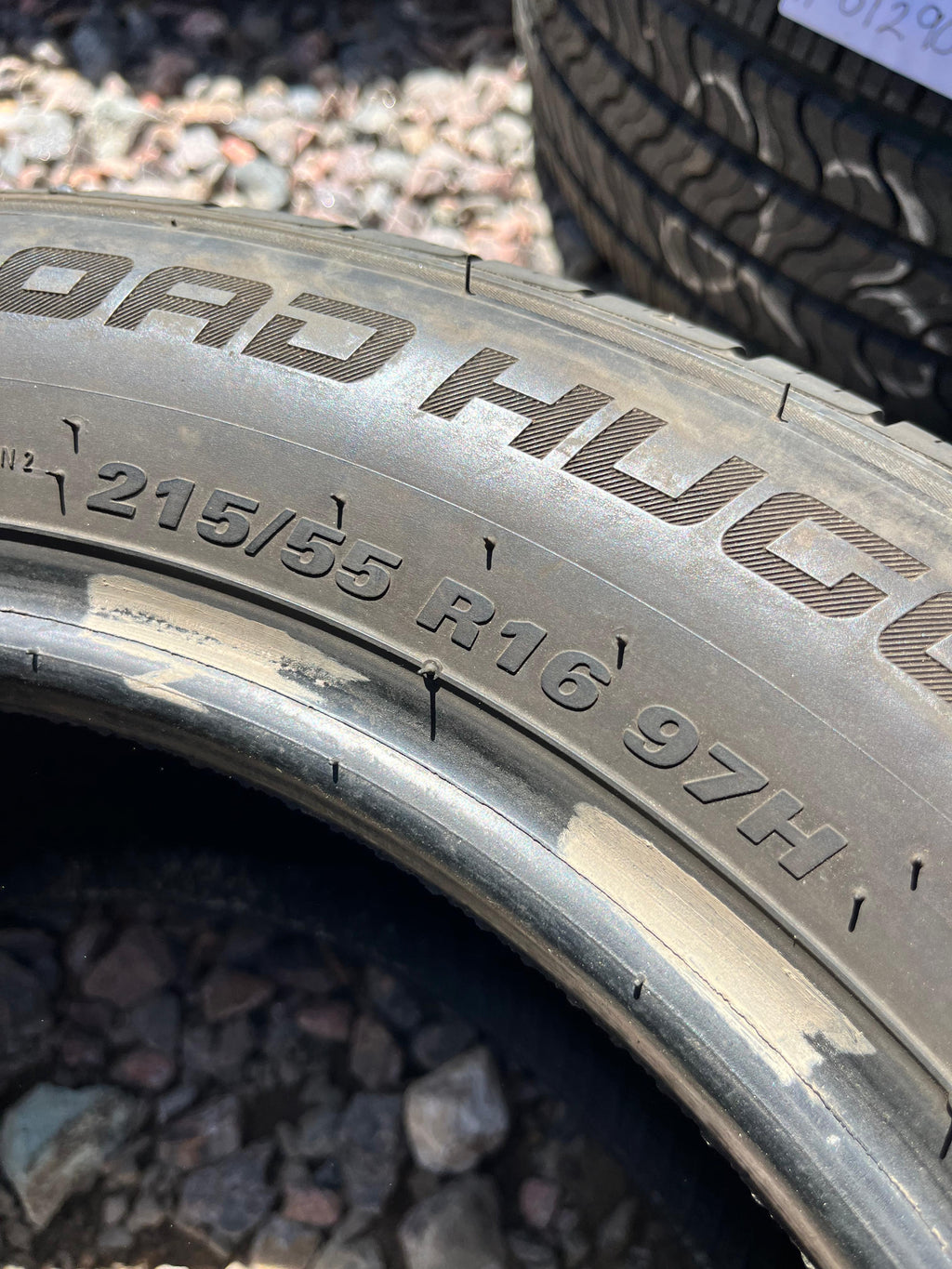 215/55ZR16 Single (1 Used Tire)Road Hugger GTP 02