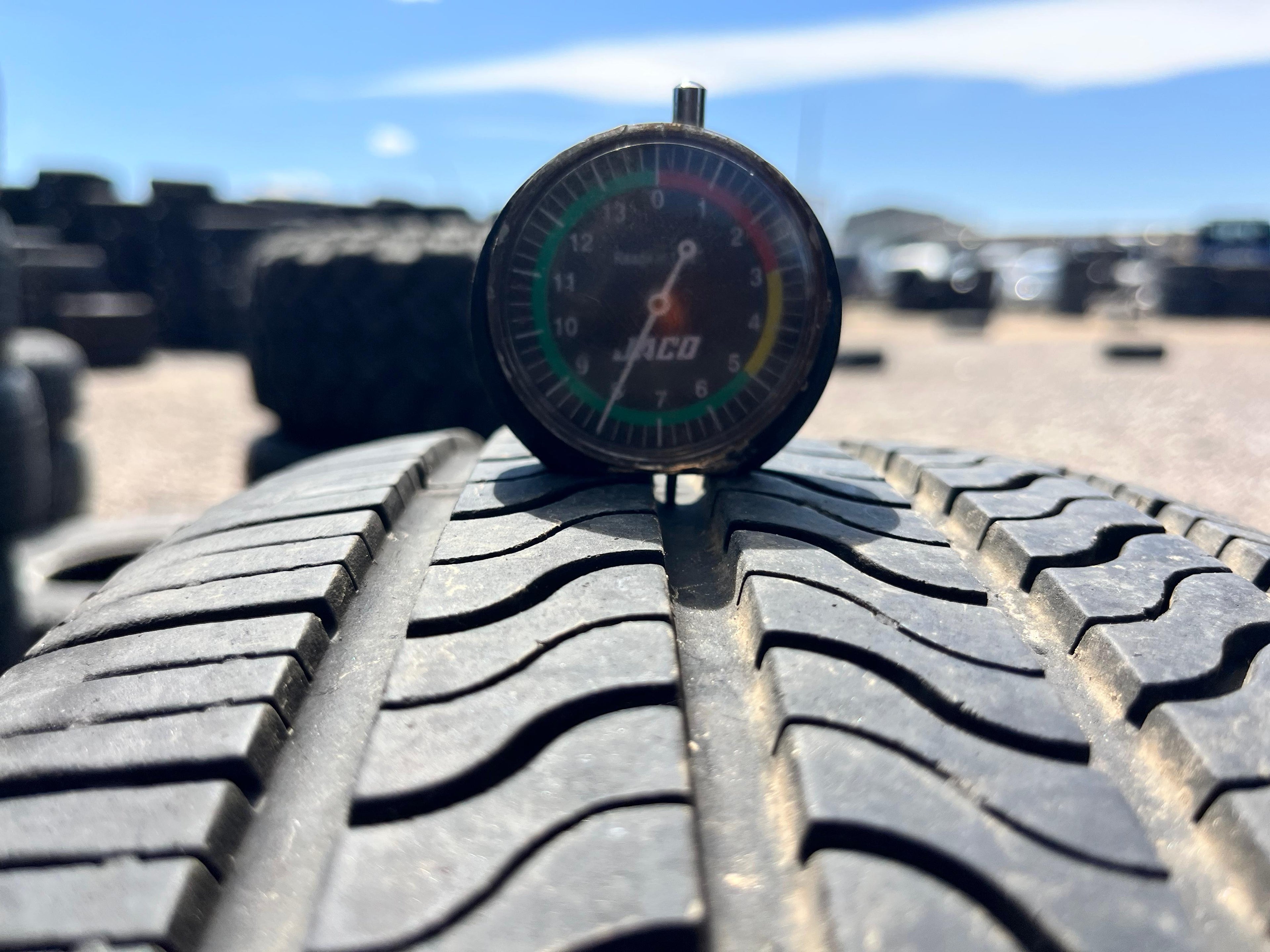 235/60R16 Single (1 Used Tire) Firestone All Season