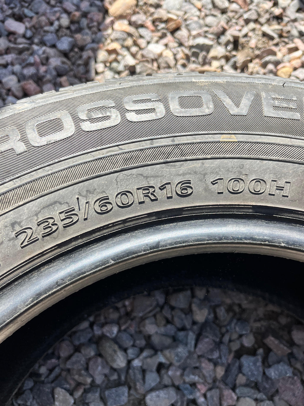 235/60R16 Single (1 Used Tire) Sentury Crossover